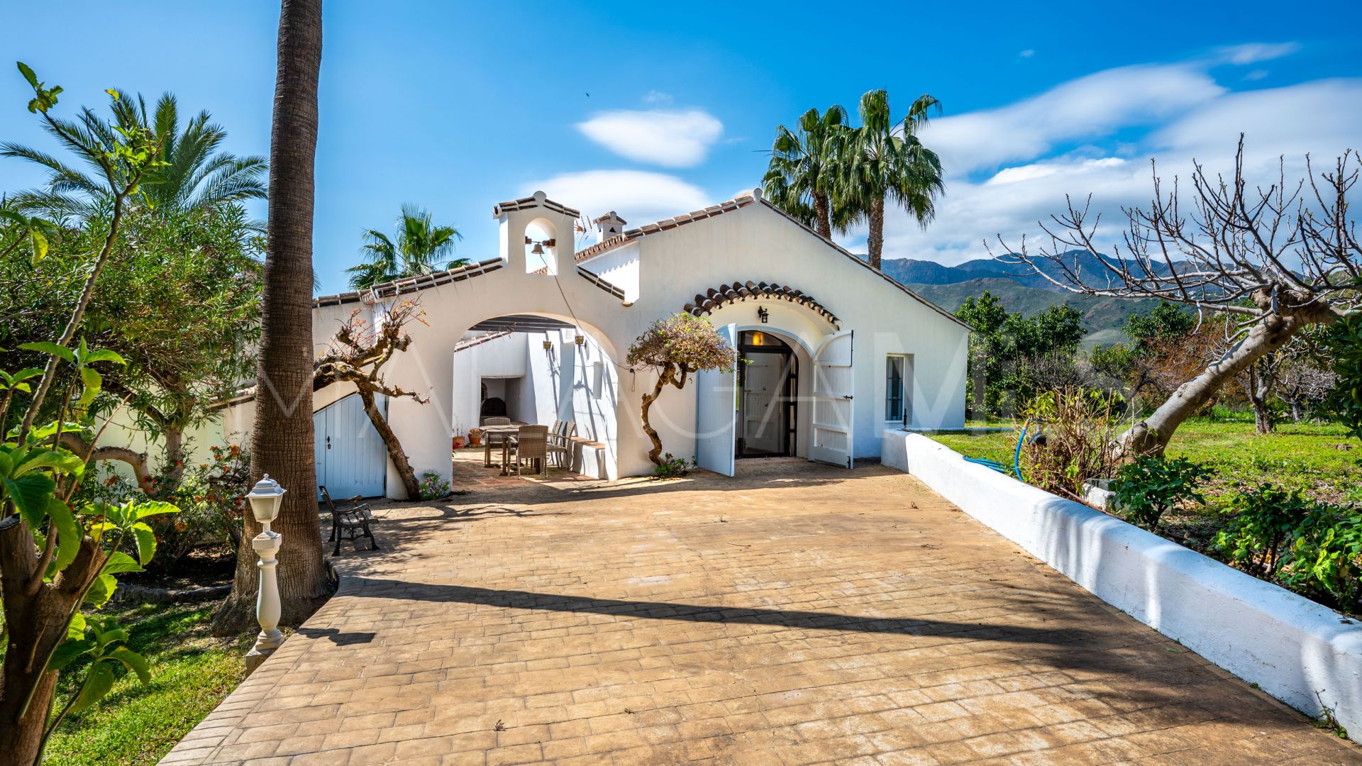 Casa de campo for sale in Alhaurin el Grande