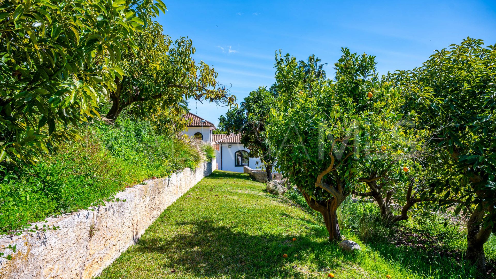 Casa de campo for sale in Alhaurin el Grande