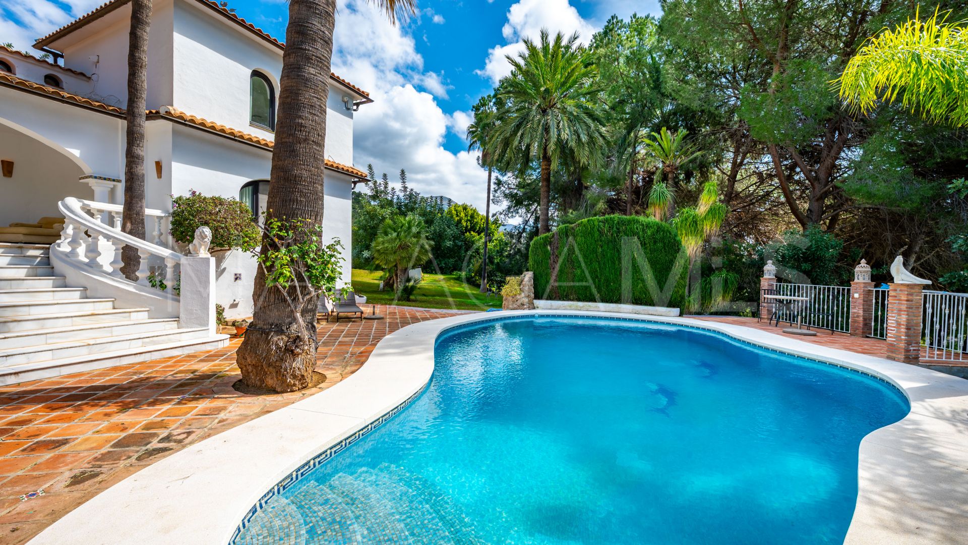 Casa de campo for sale in Alhaurin el Grande