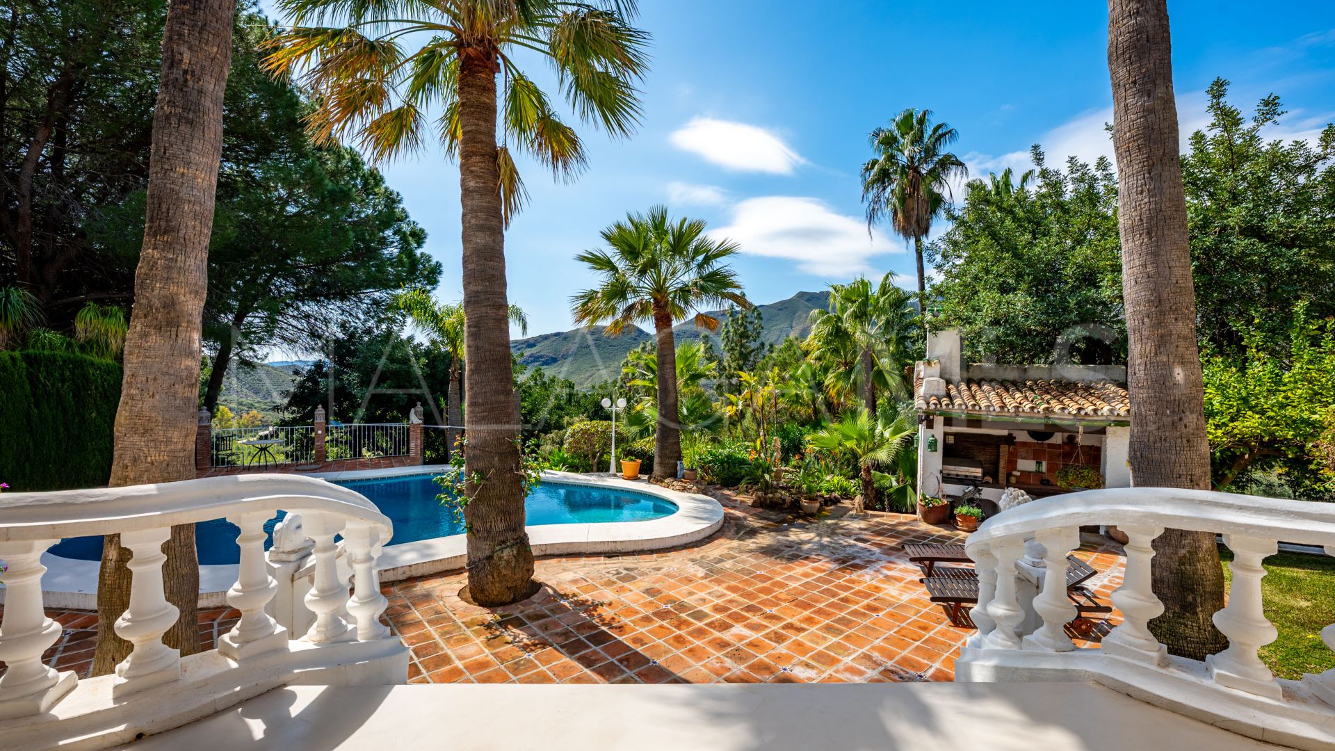 Casa de campo for sale in Alhaurin el Grande