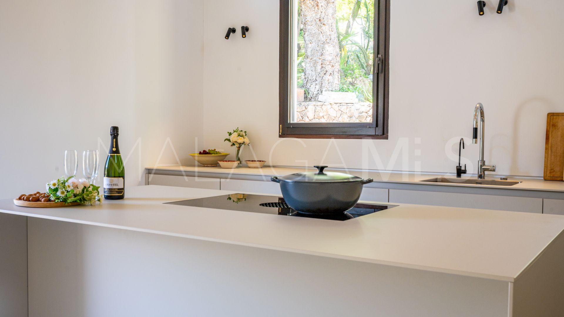 Casa de campo for sale in Alhaurin el Grande