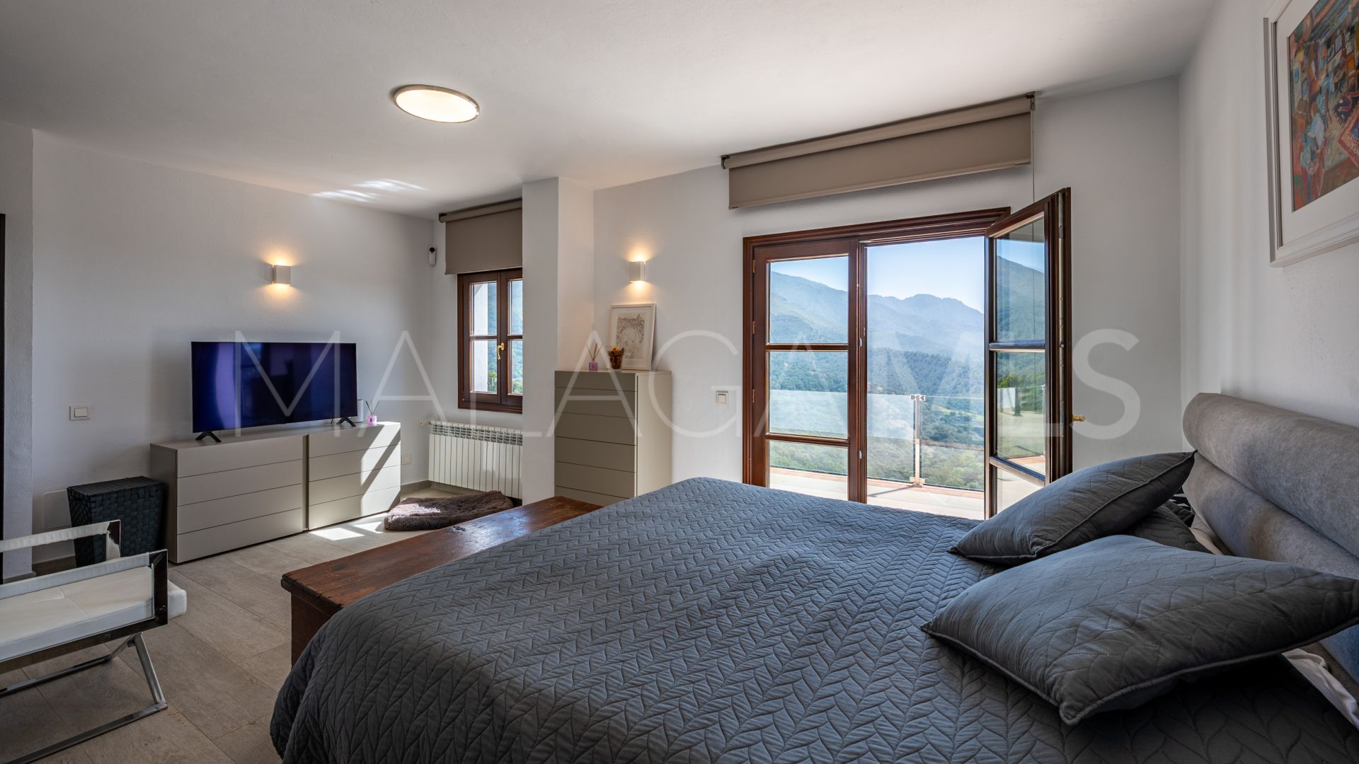 Hus på landet for sale in Casares