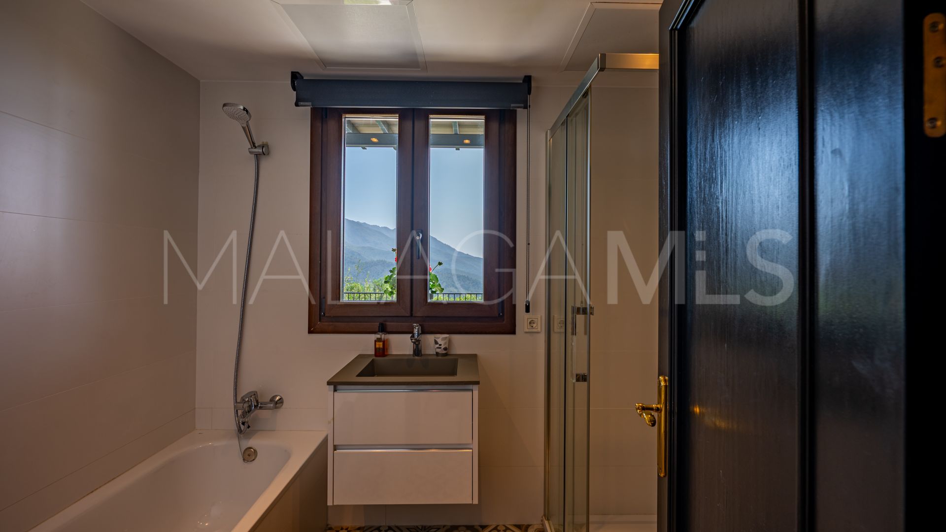 Hus på landet for sale in Casares