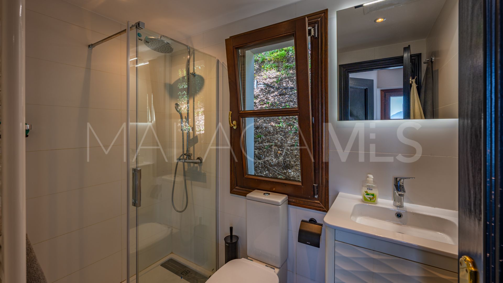 Hus på landet for sale in Casares