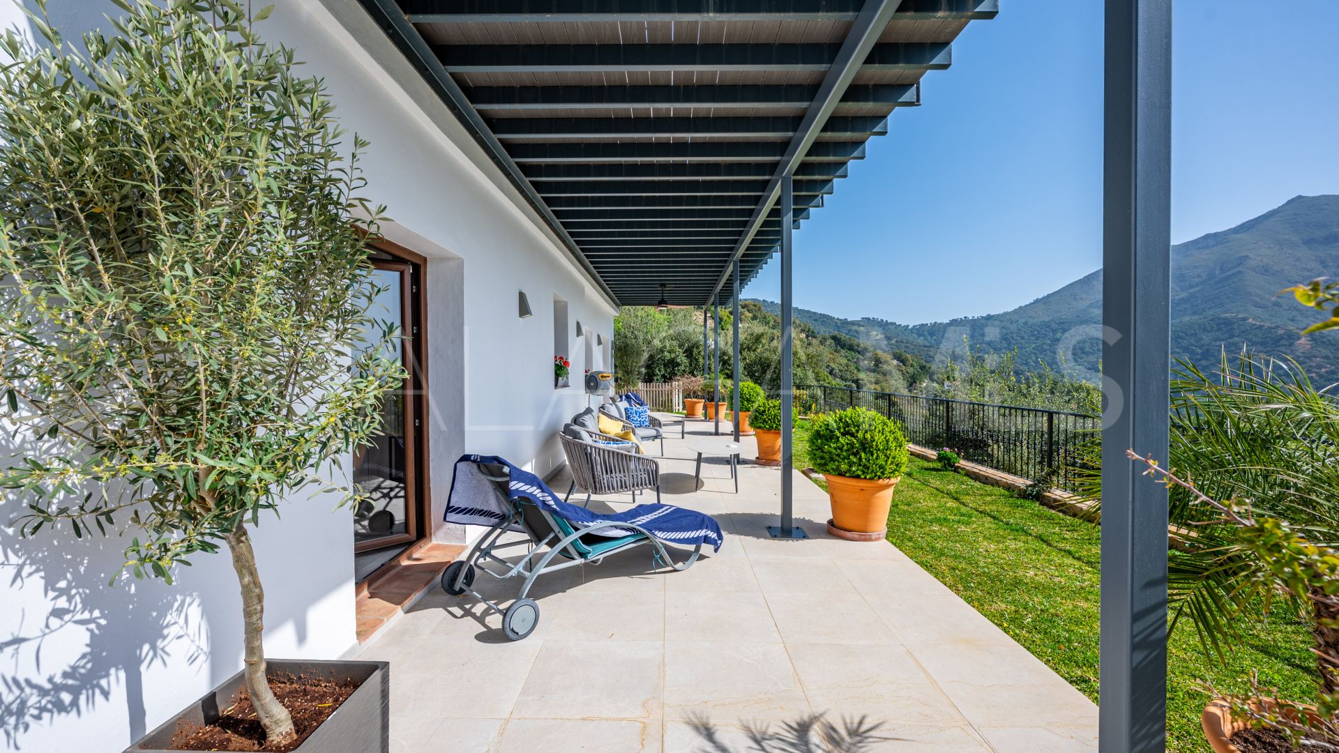 Hus på landet for sale in Casares