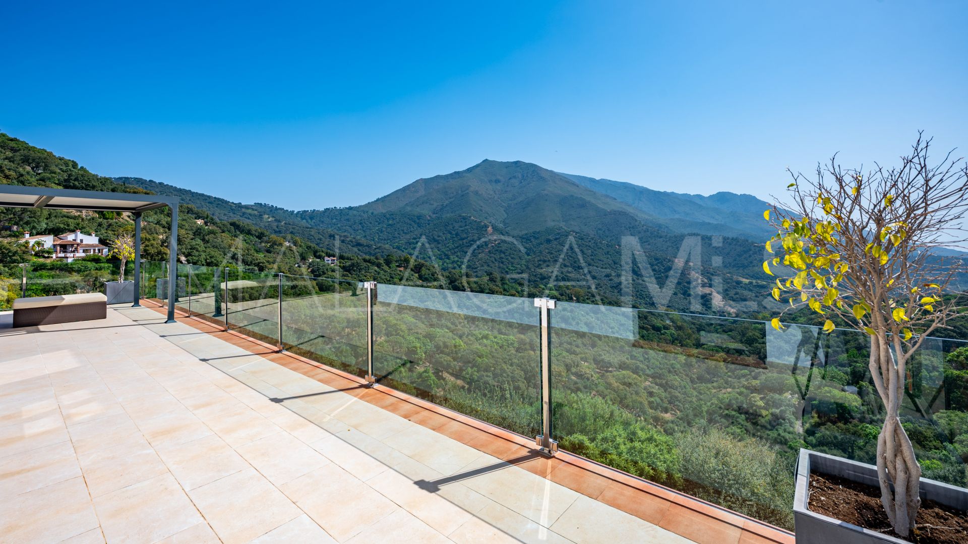 Hus på landet for sale in Casares