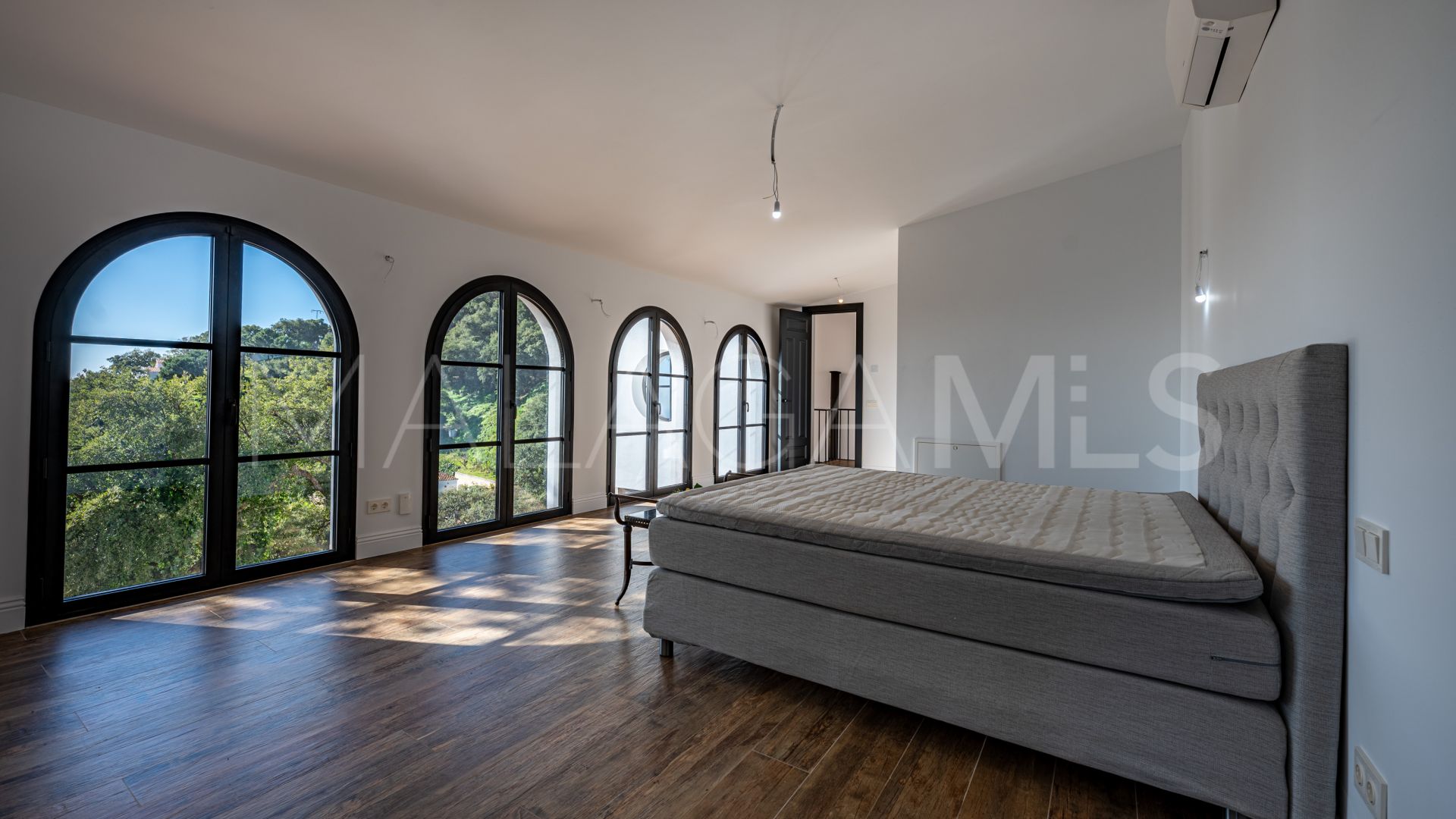 Casa de campo for sale in Casares
