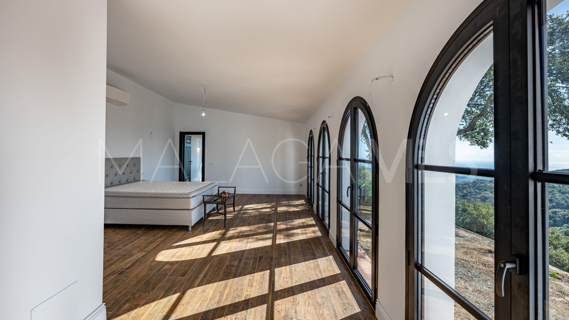 Casa de campo for sale in Casares