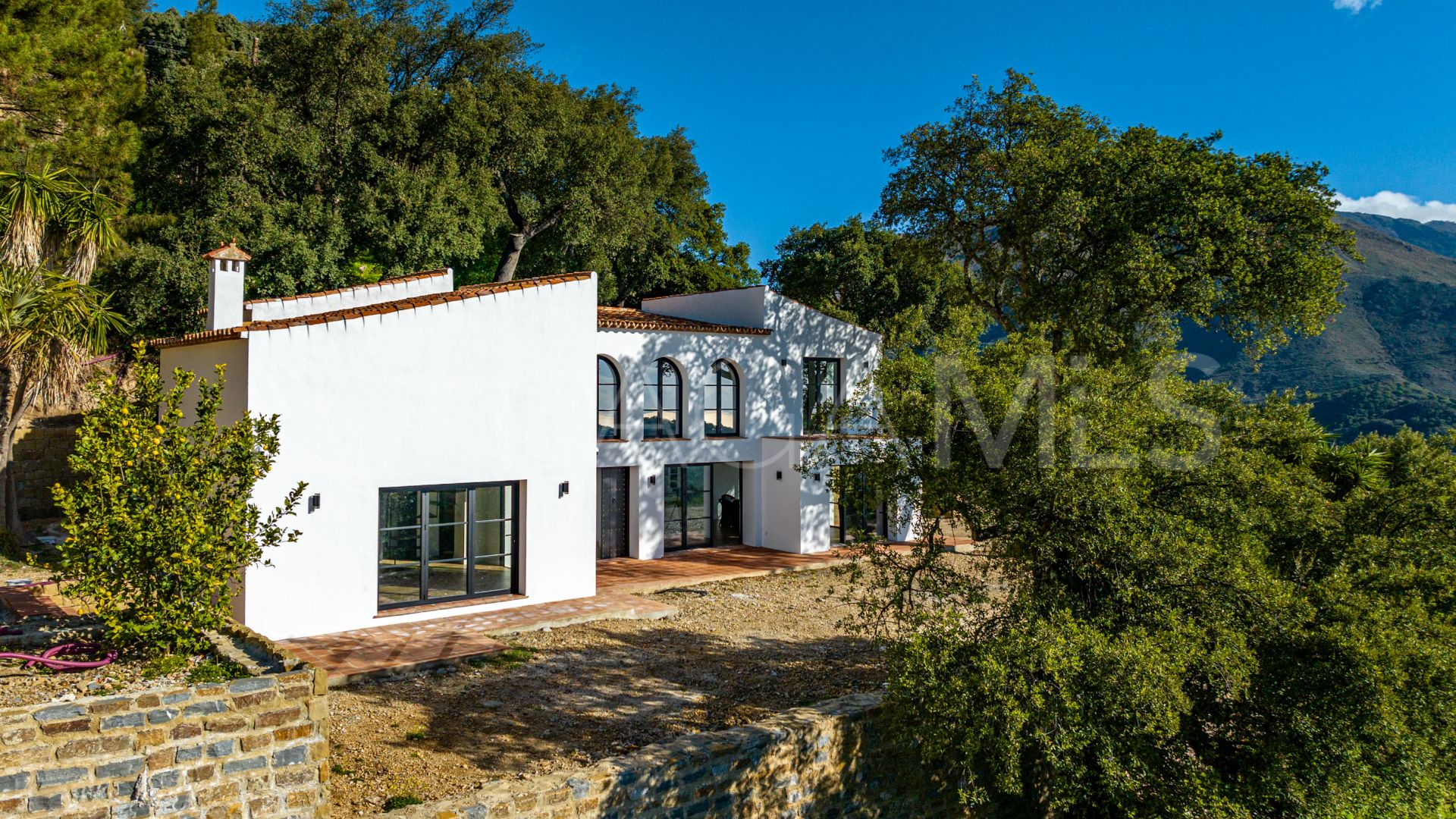 Casa de campo for sale in Casares