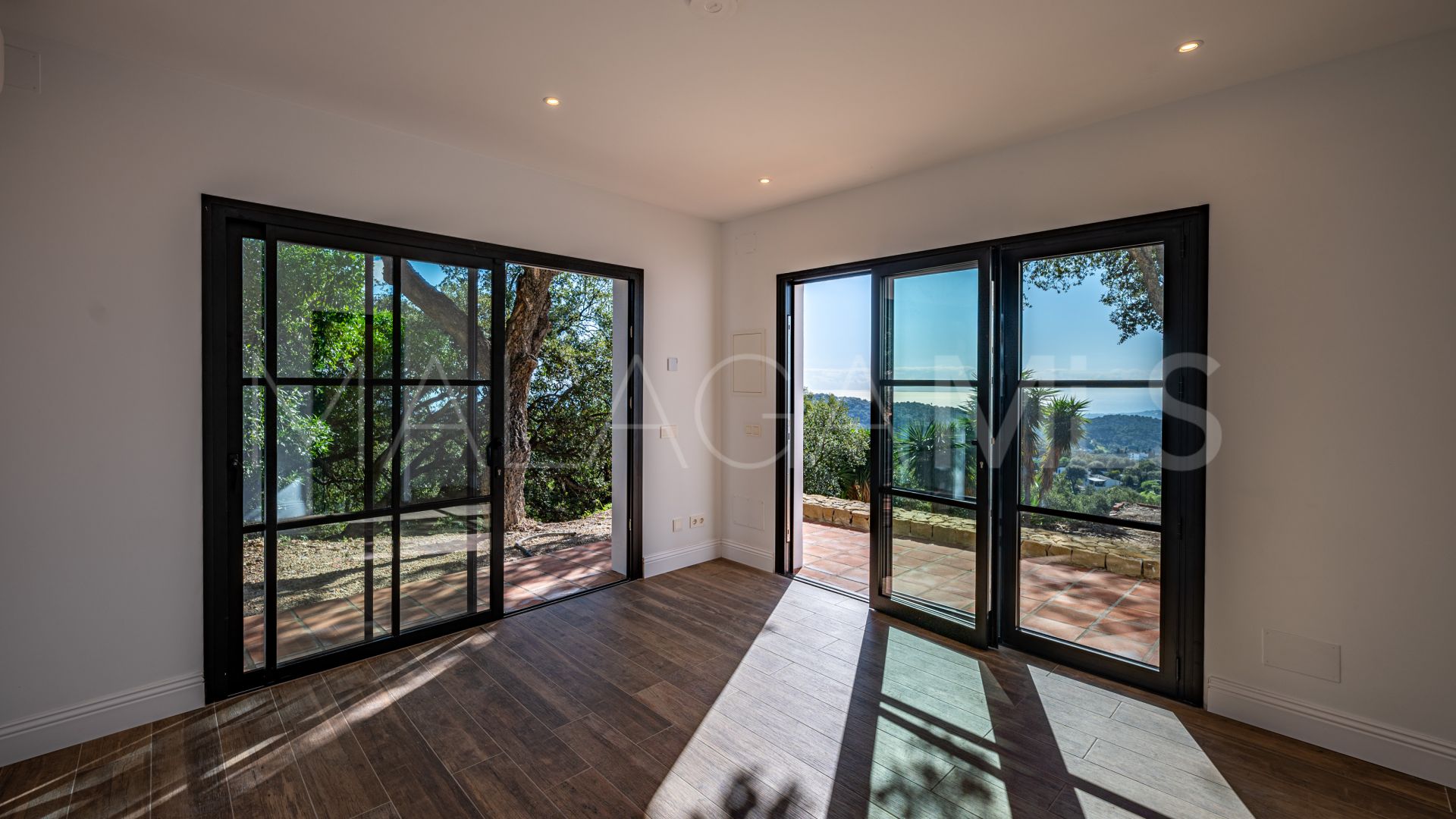 Casa de campo for sale in Casares