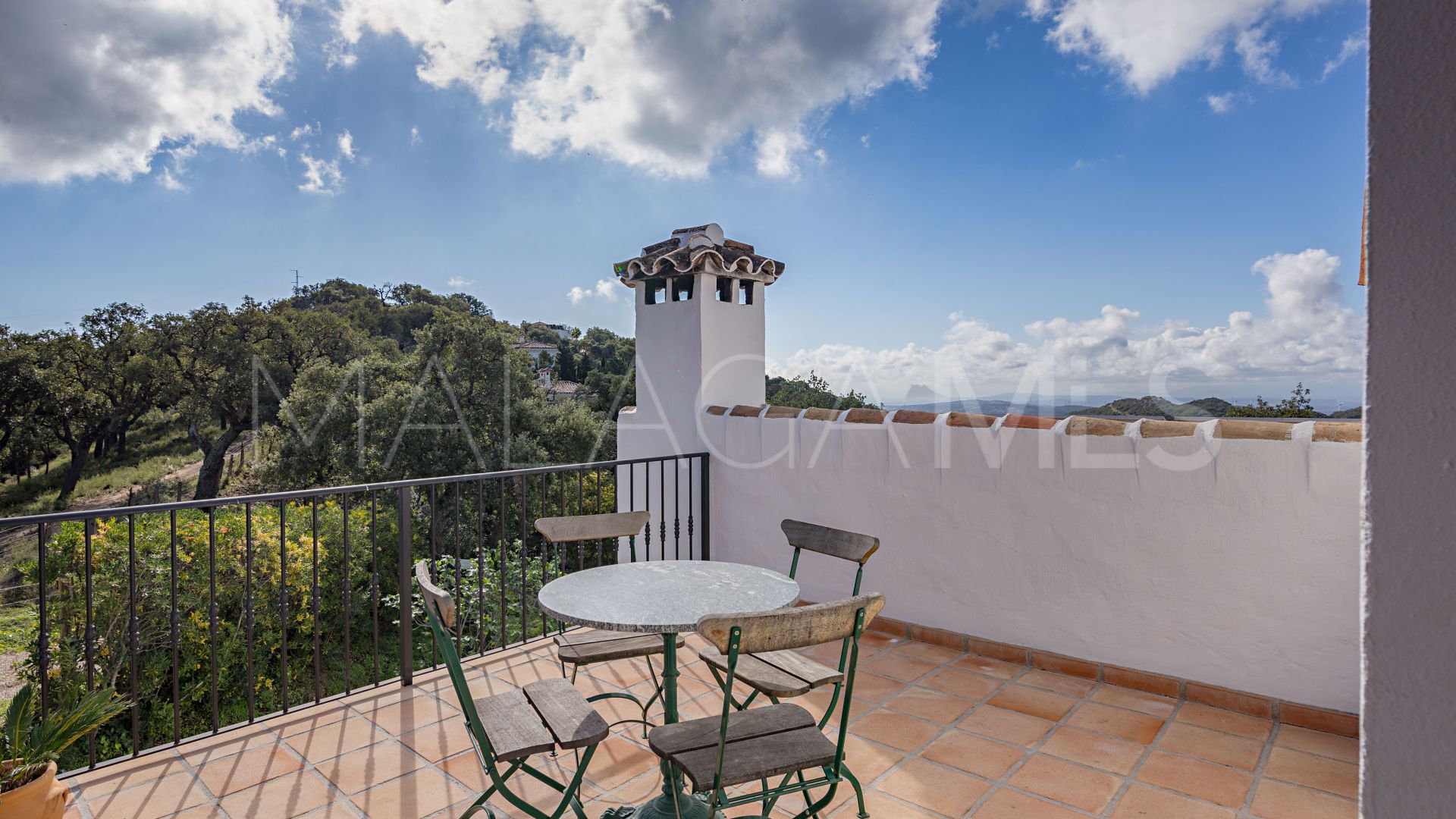 Maison de campagne for sale in Casares Montaña