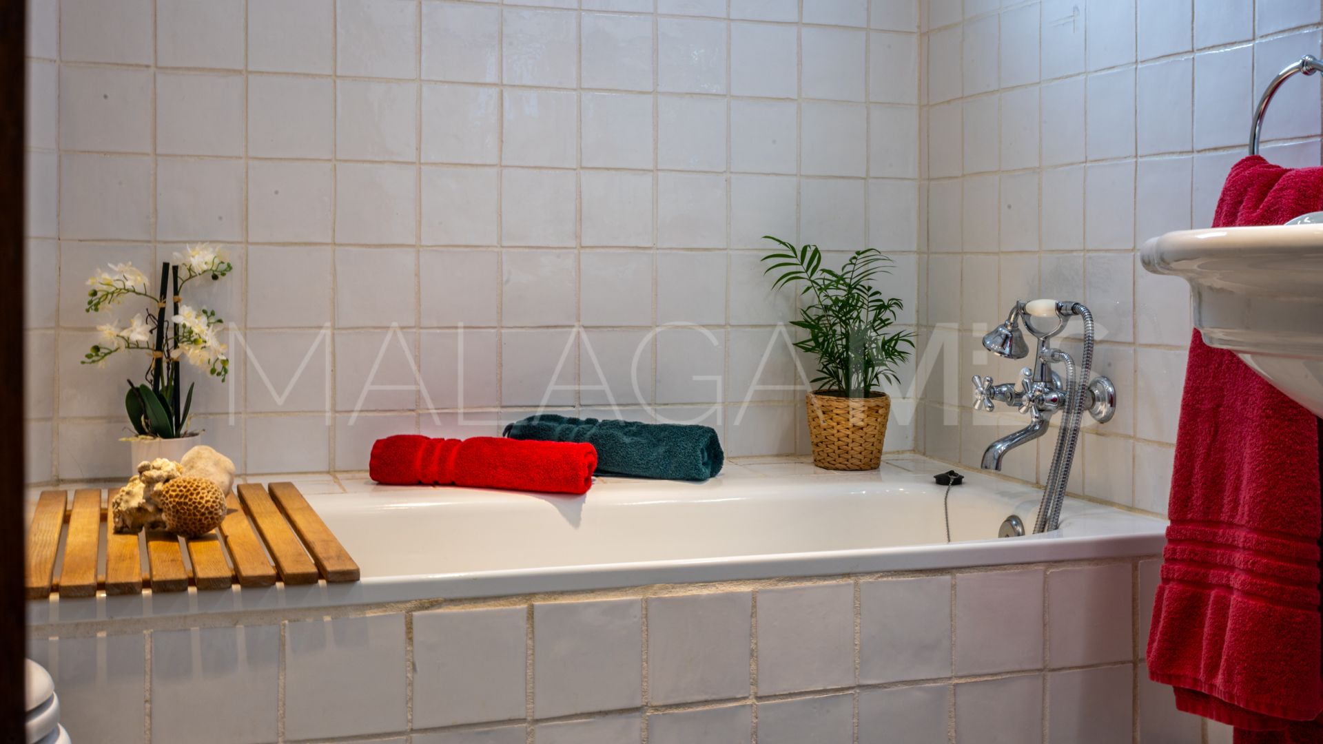 Country house with 4 bedrooms for sale in Casares Montaña