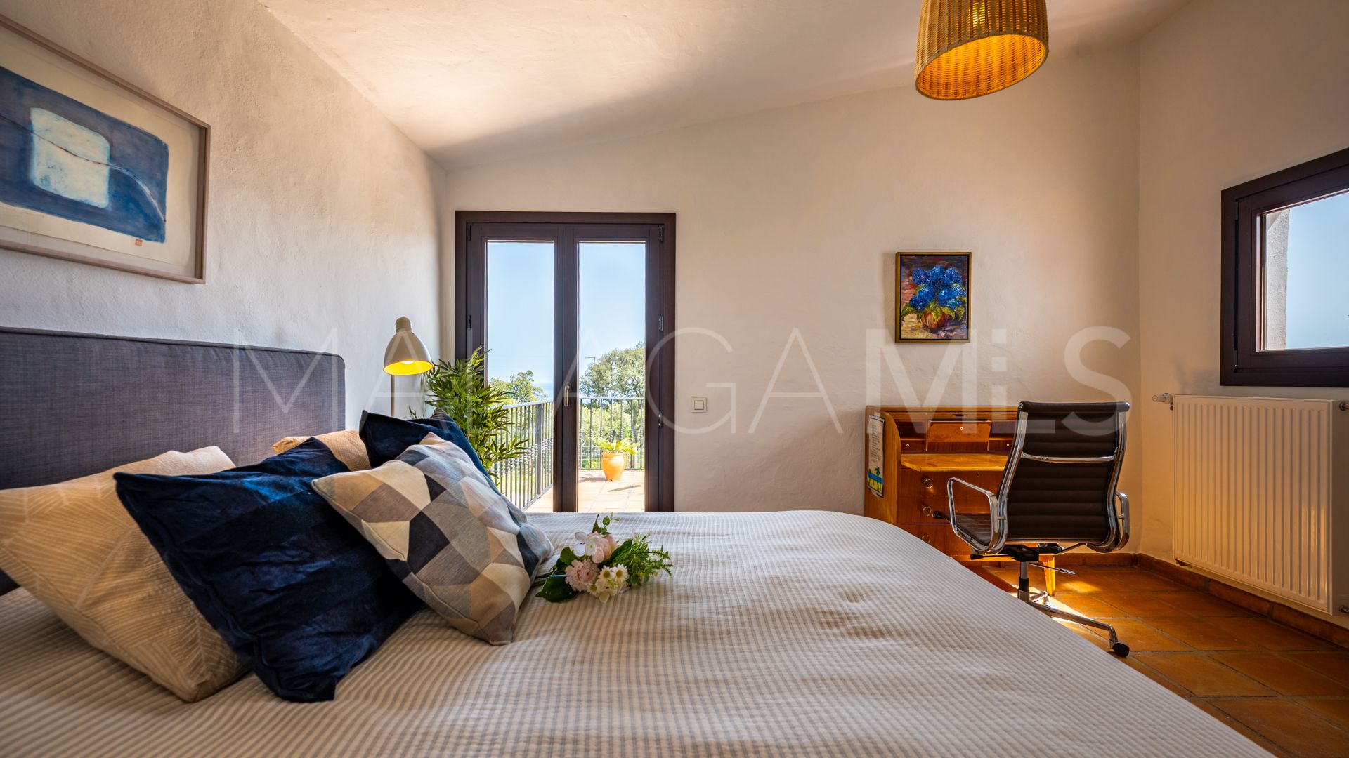 Country house with 4 bedrooms for sale in Casares Montaña