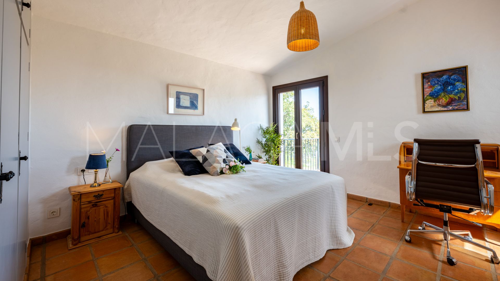 Country house with 4 bedrooms for sale in Casares Montaña