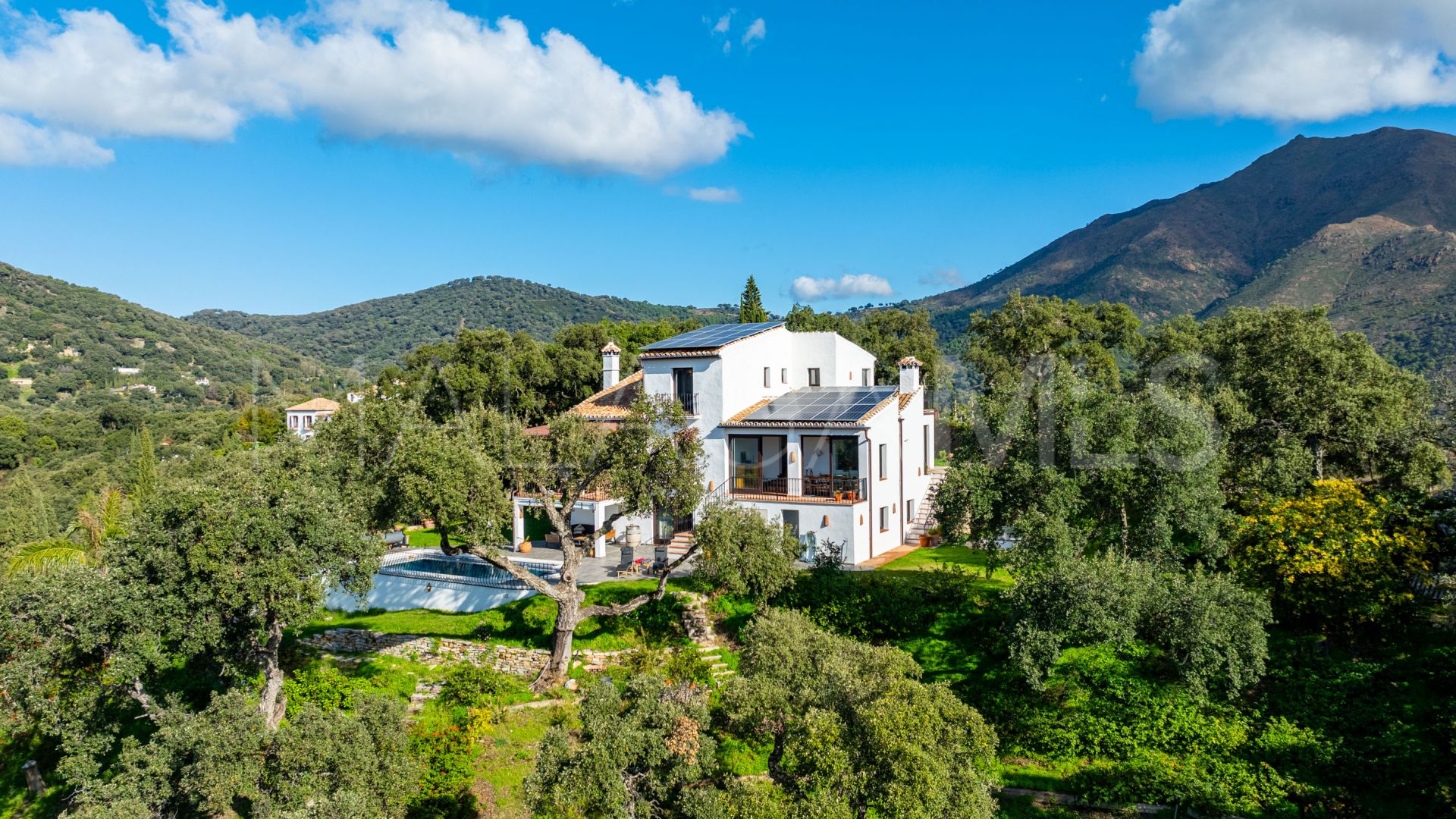 Maison de campagne for sale in Casares Montaña