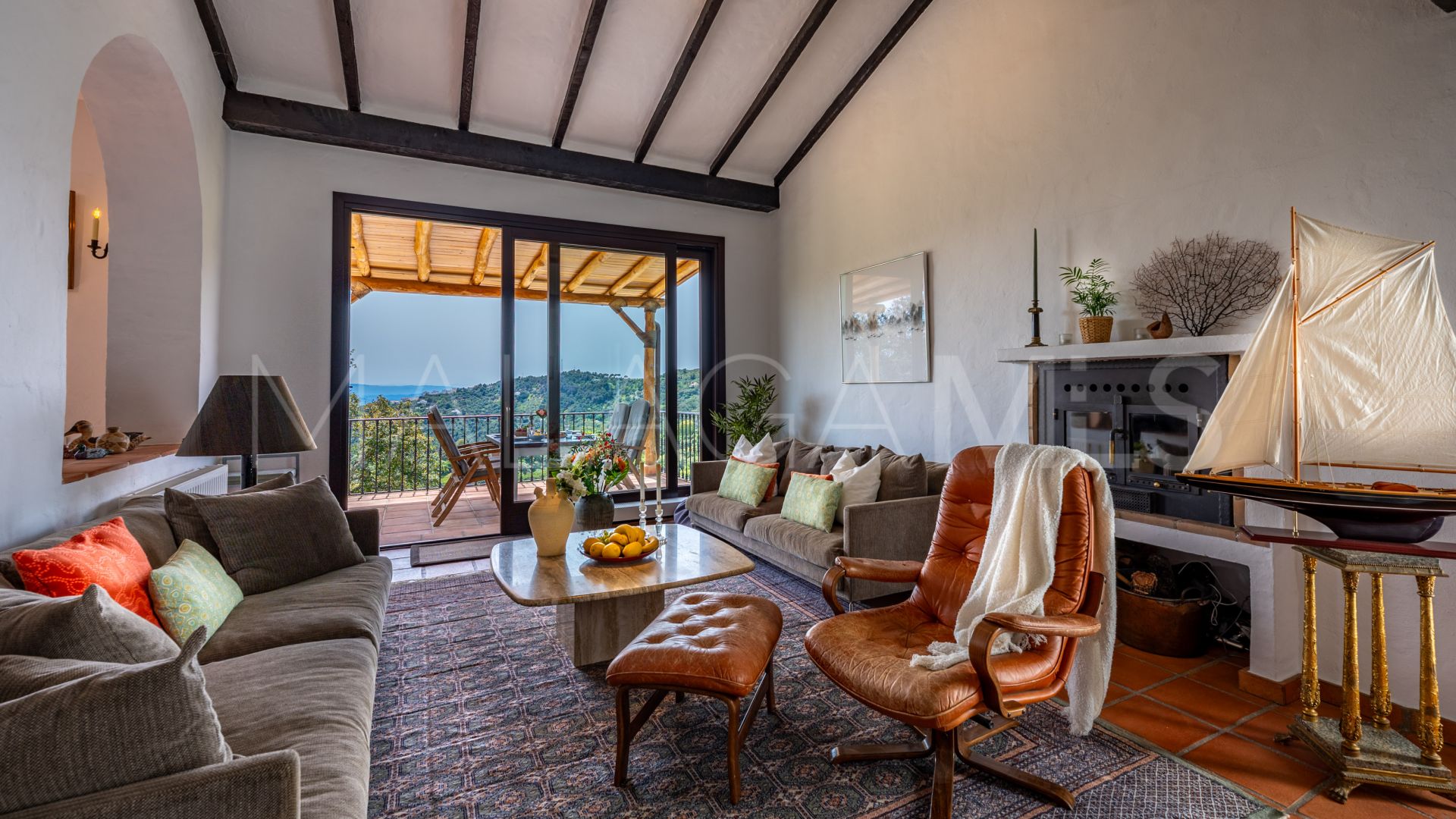 Country house with 4 bedrooms for sale in Casares Montaña