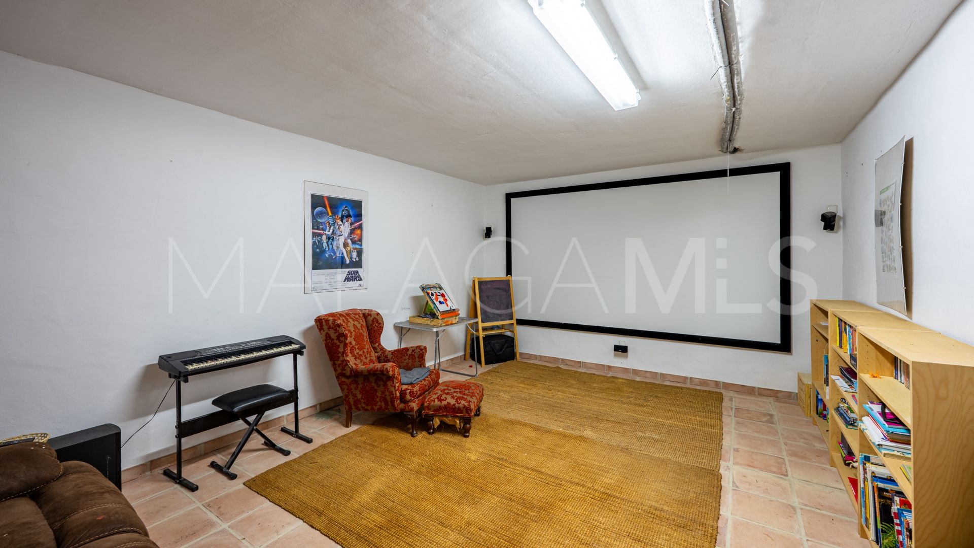 Finca for sale in Almogia with 7 bedrooms