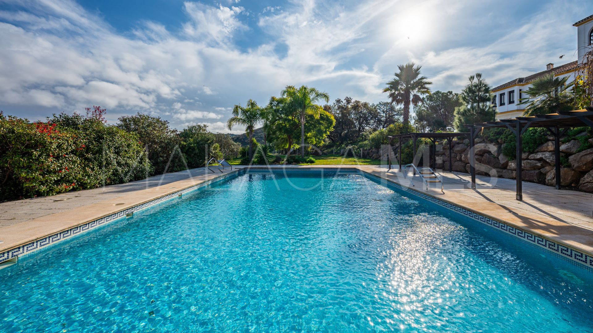 Cortijo for sale in Malaga with 13 bedrooms