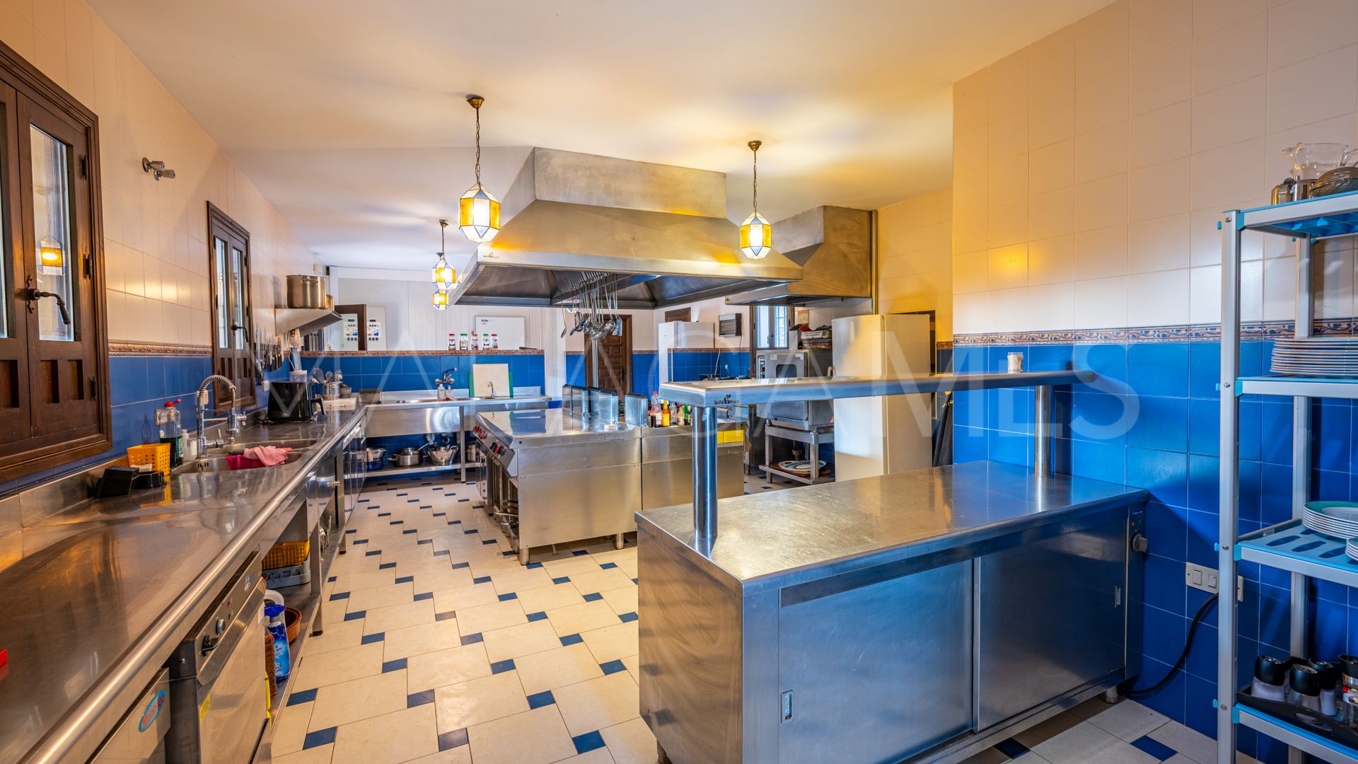 Cortijo for sale in Malaga with 13 bedrooms