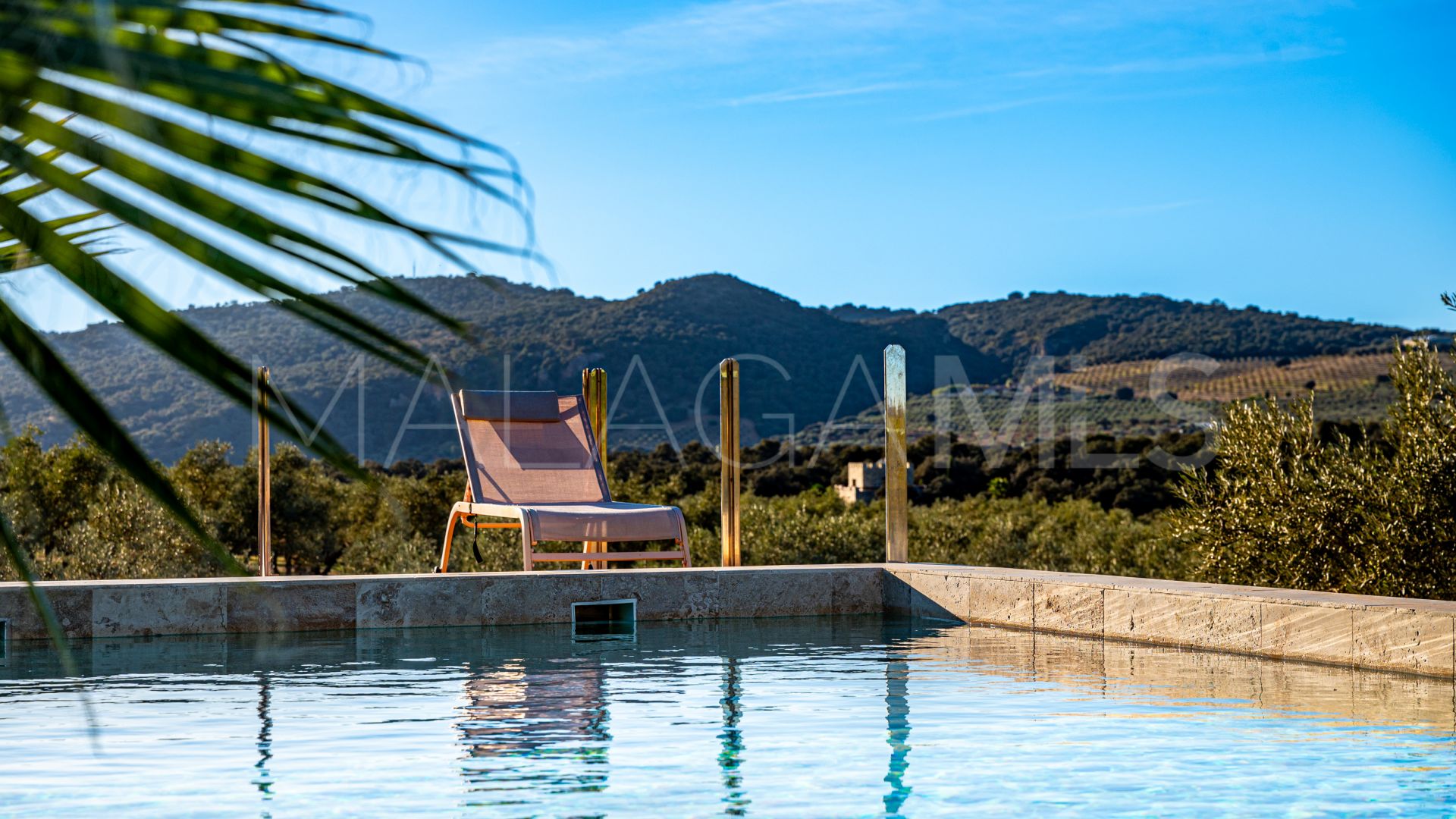 Cortijo for sale in Ronda with 8 bedrooms