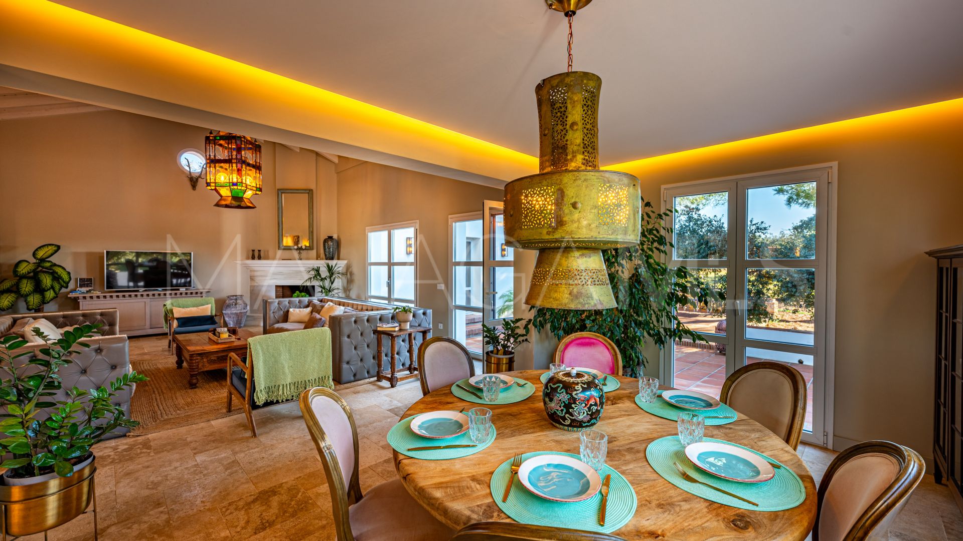 Cortijo for sale in Ronda with 8 bedrooms