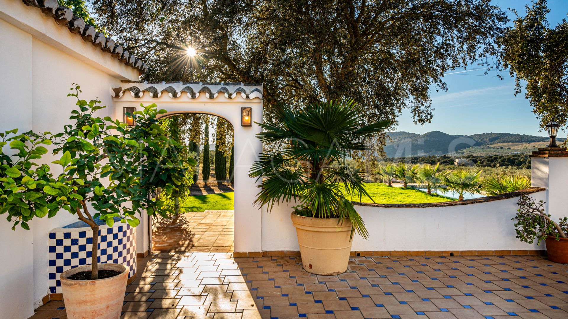 Cortijo for sale in Ronda with 8 bedrooms