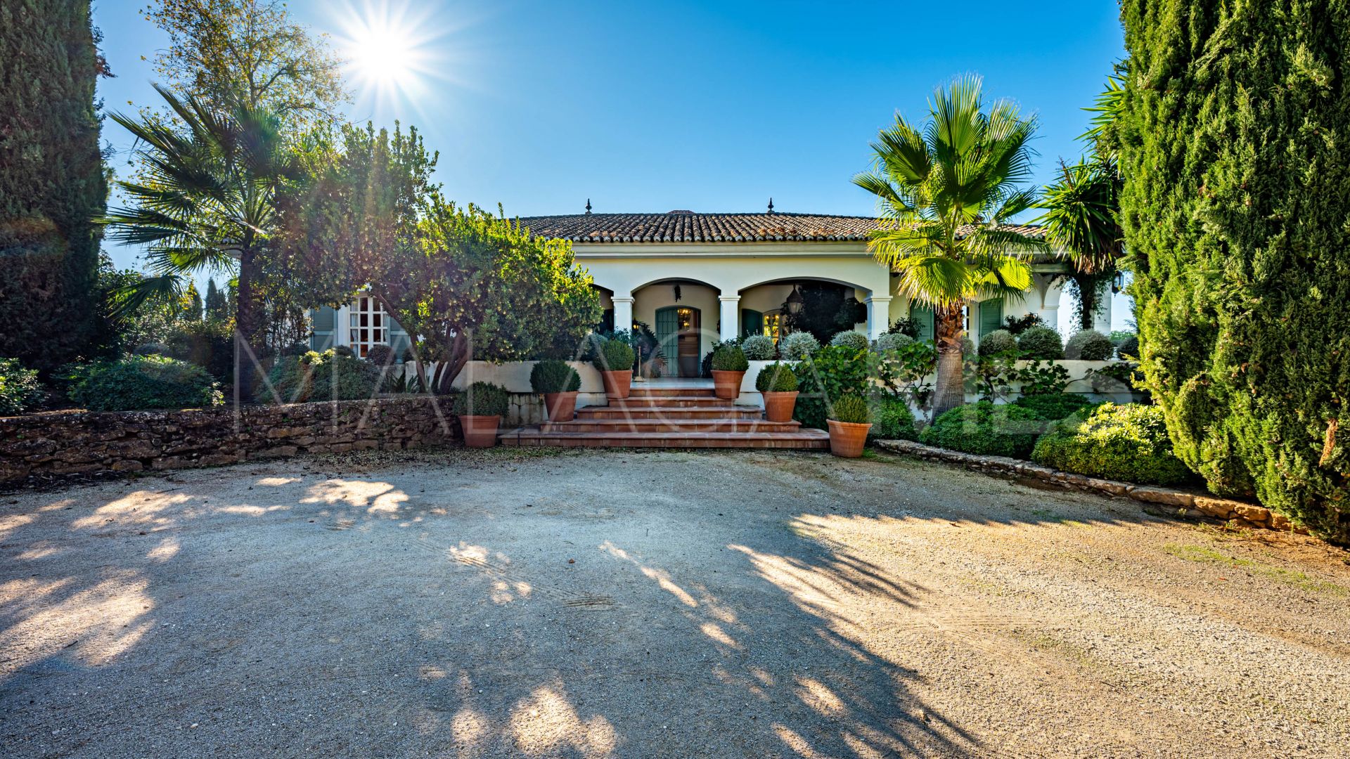 Cortijo for sale in Ronda with 8 bedrooms