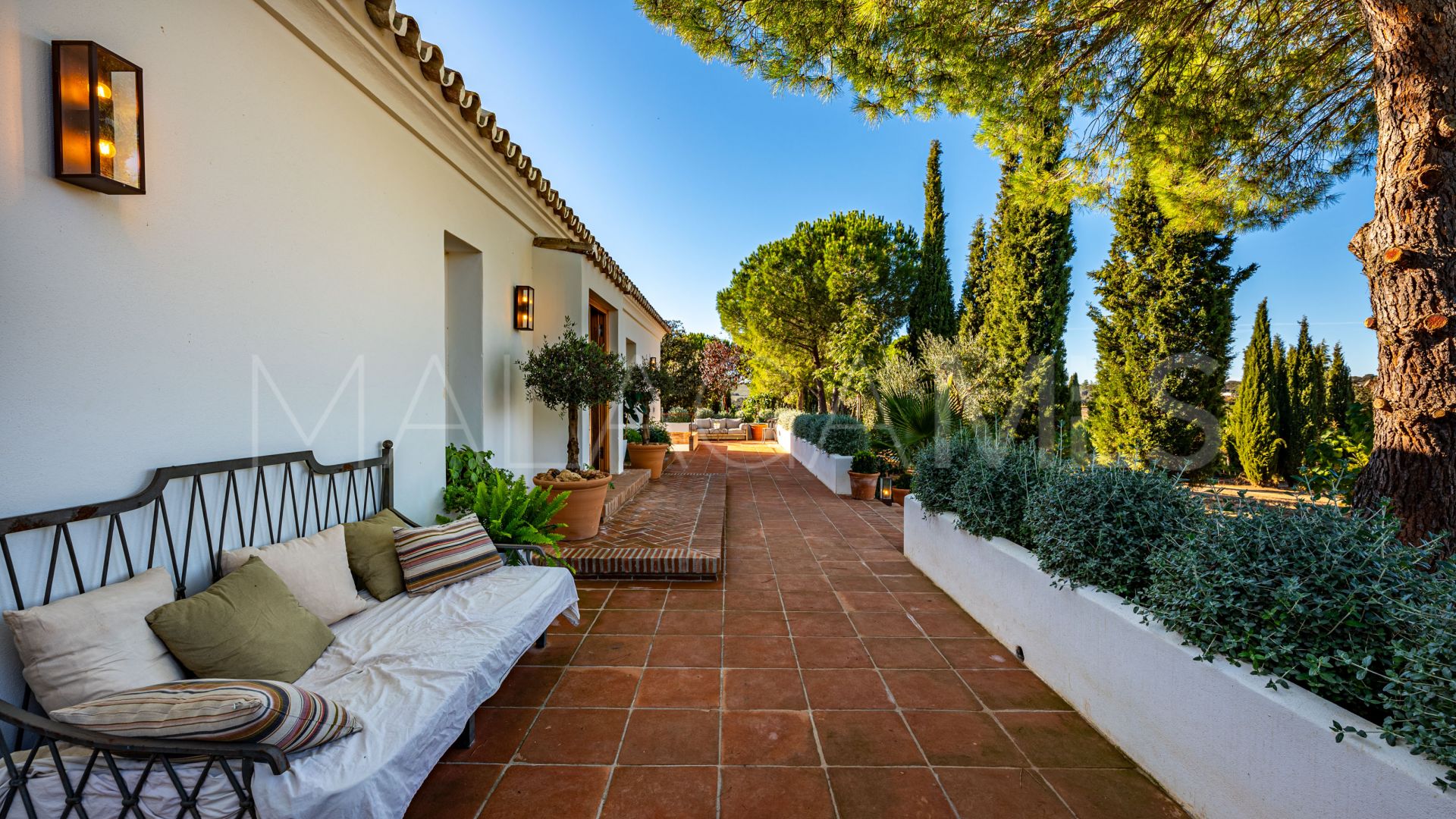 Cortijo for sale in Ronda with 8 bedrooms