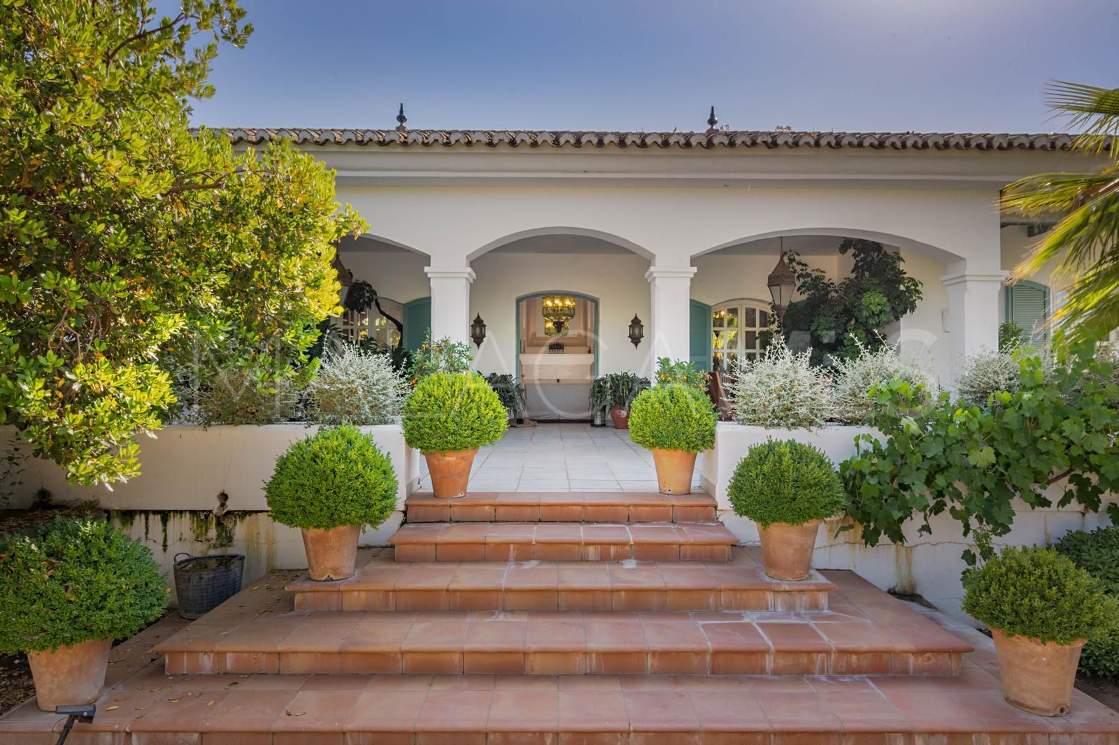 Cortijo for sale in Ronda with 8 bedrooms