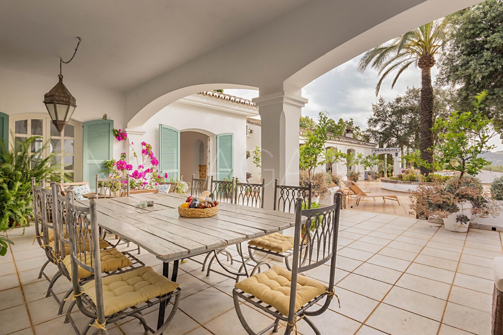 Cortijo for sale in Ronda with 8 bedrooms