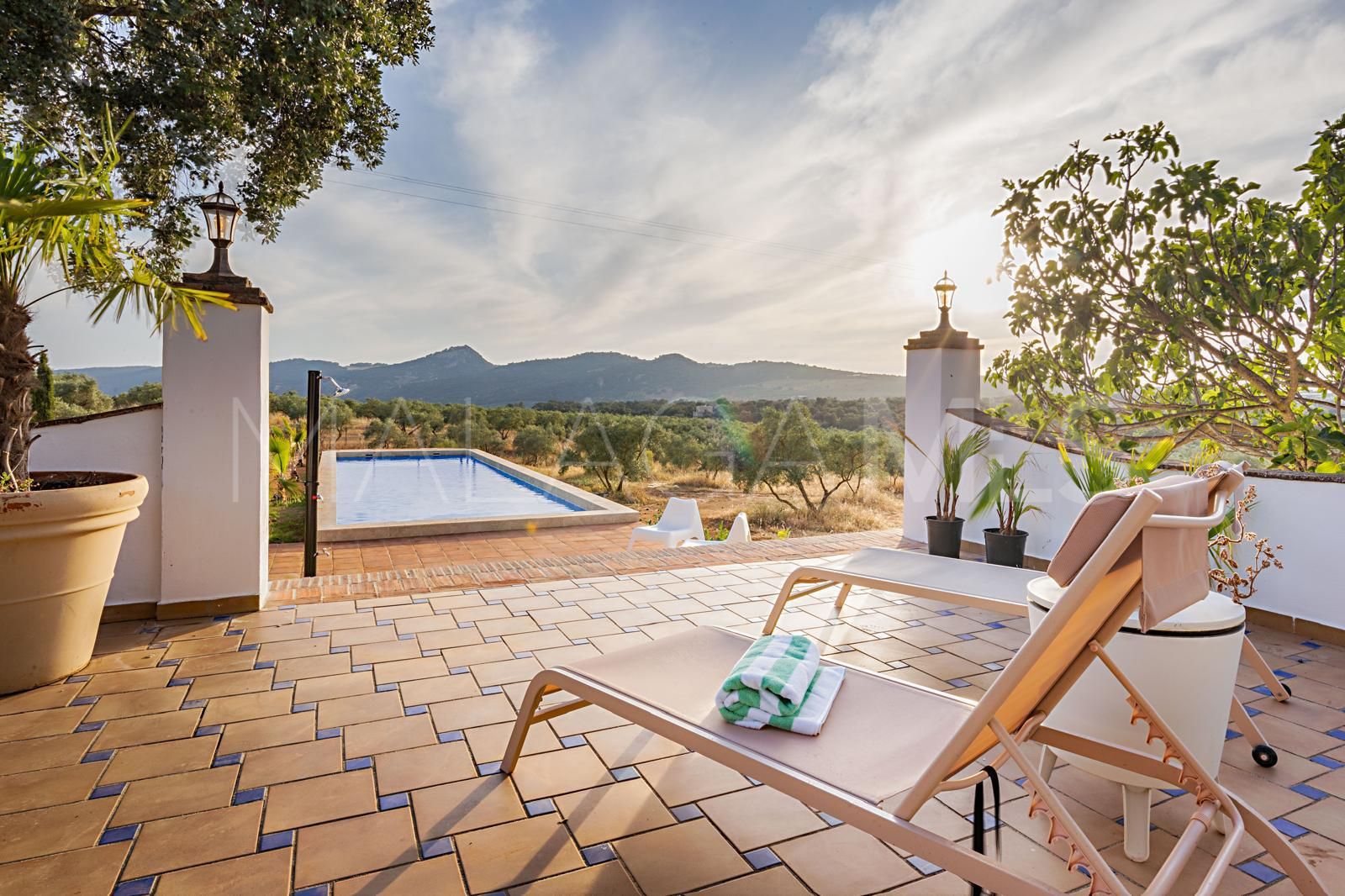 Cortijo for sale in Ronda with 8 bedrooms