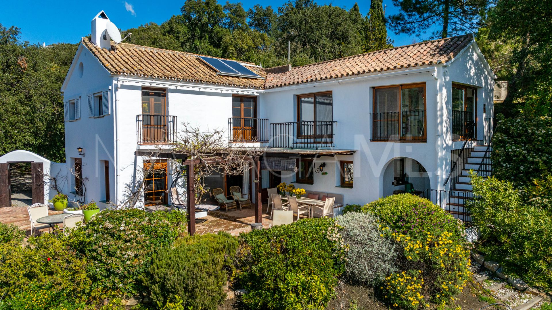 For sale Casares 4 bedrooms country house