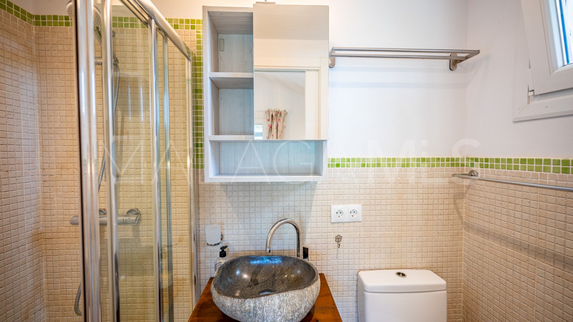 For sale Casares 4 bedrooms country house