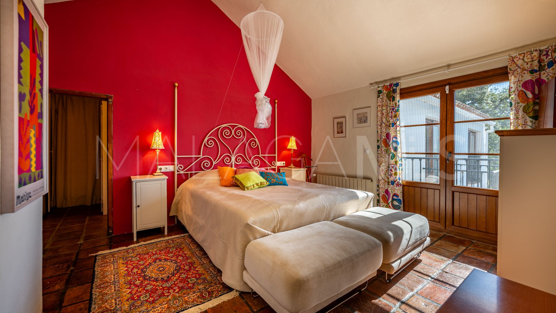 For sale Casares 4 bedrooms country house