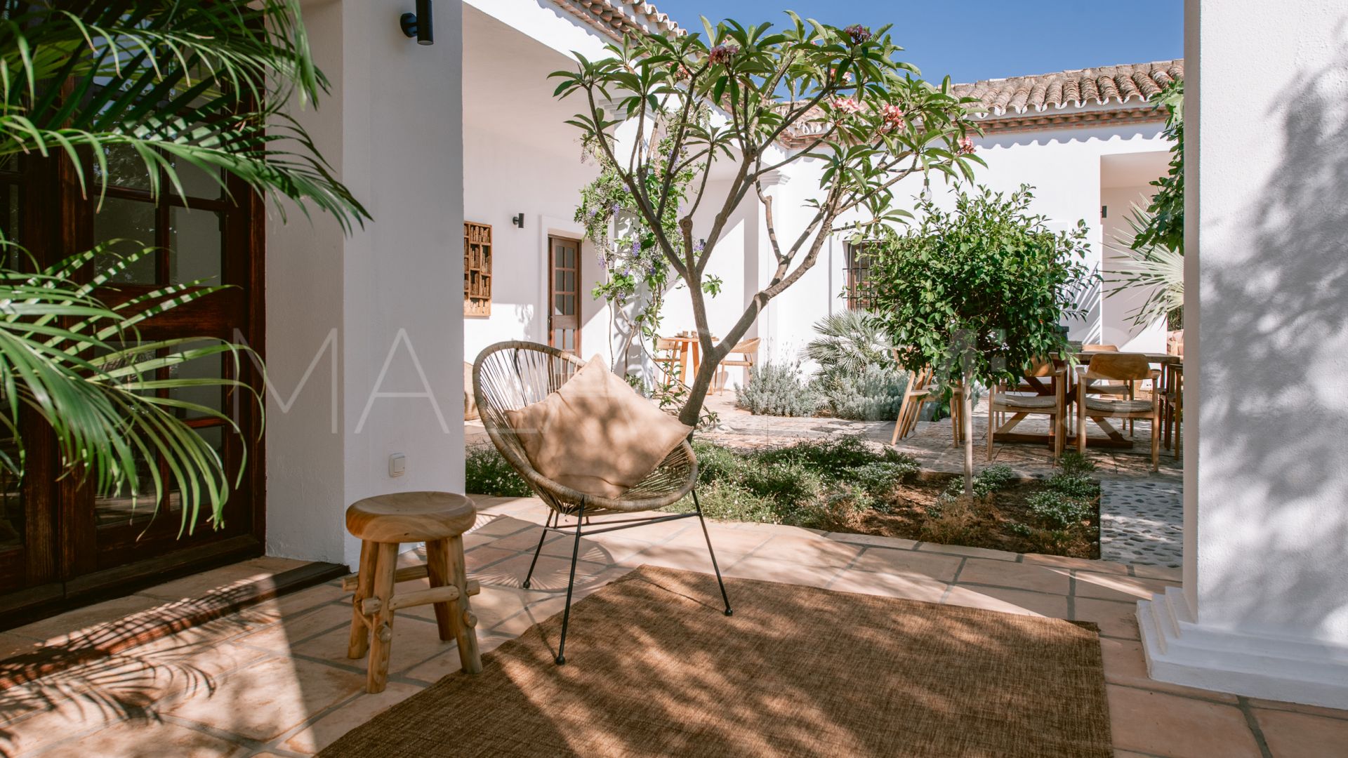 Landhaus for sale in Marbella