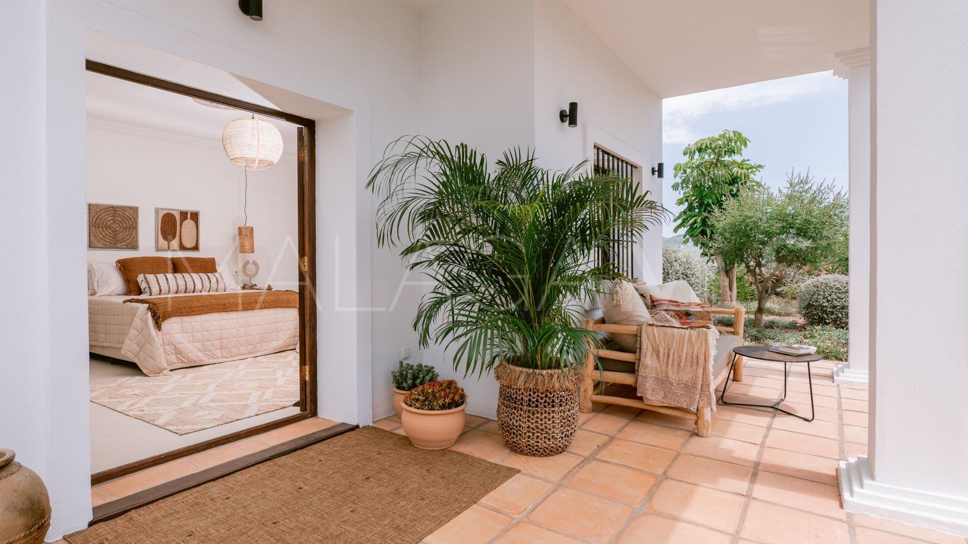 Landhaus for sale in Marbella
