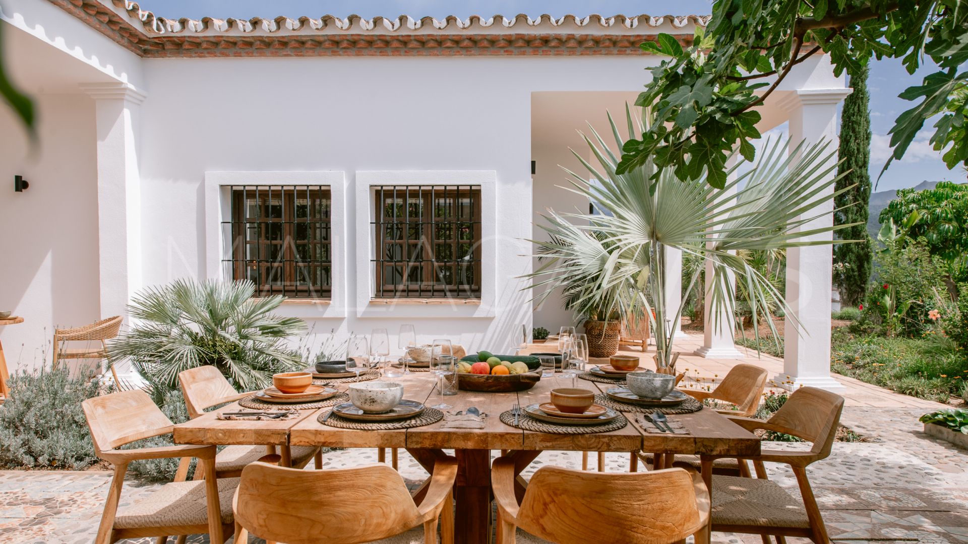 Landhaus for sale in Marbella