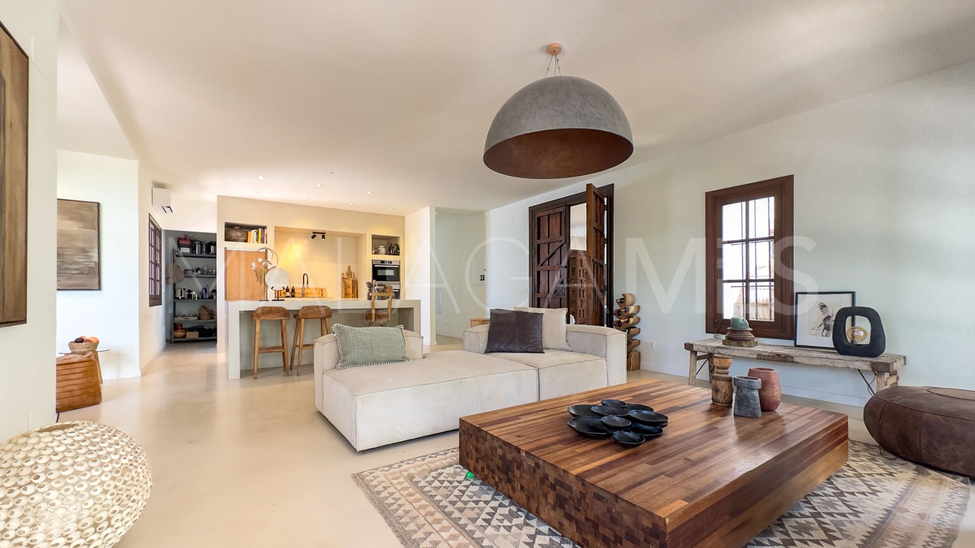 Landhaus for sale in Marbella