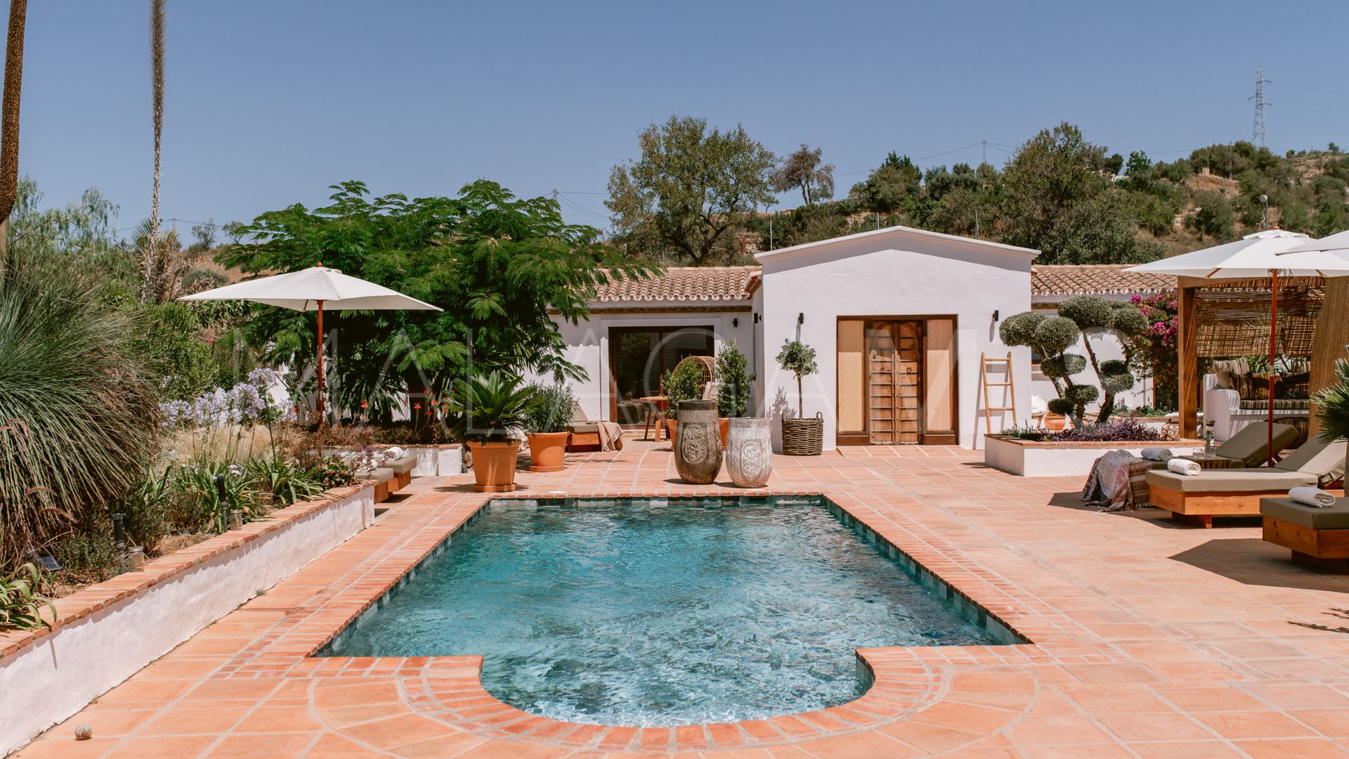 Landhaus for sale in Marbella