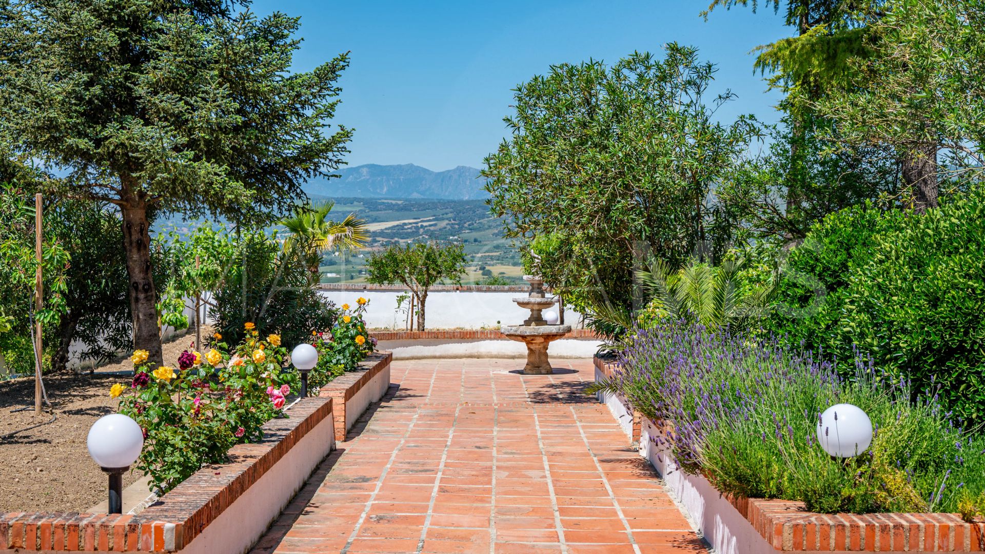 For sale cortijo in Ronda