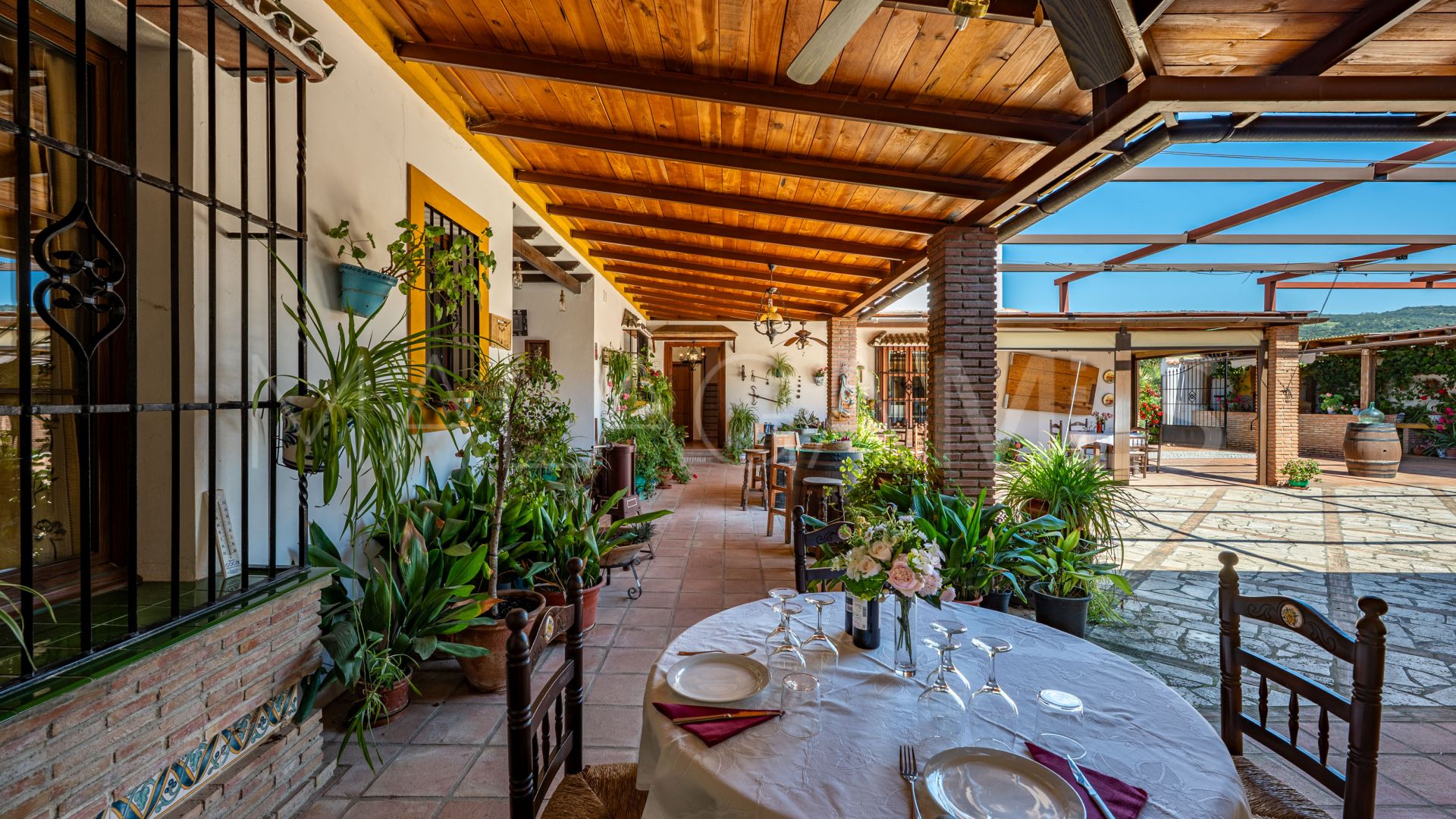 Buy country house in Ronda