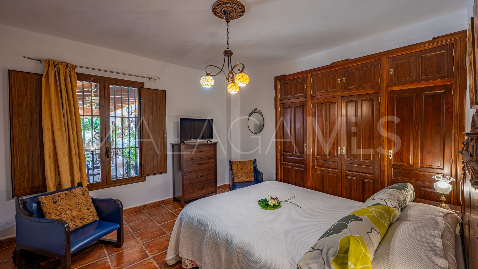 Buy country house in Ronda