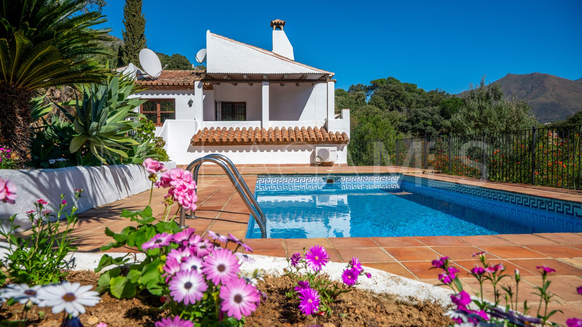 Hus på landet for sale in Casares