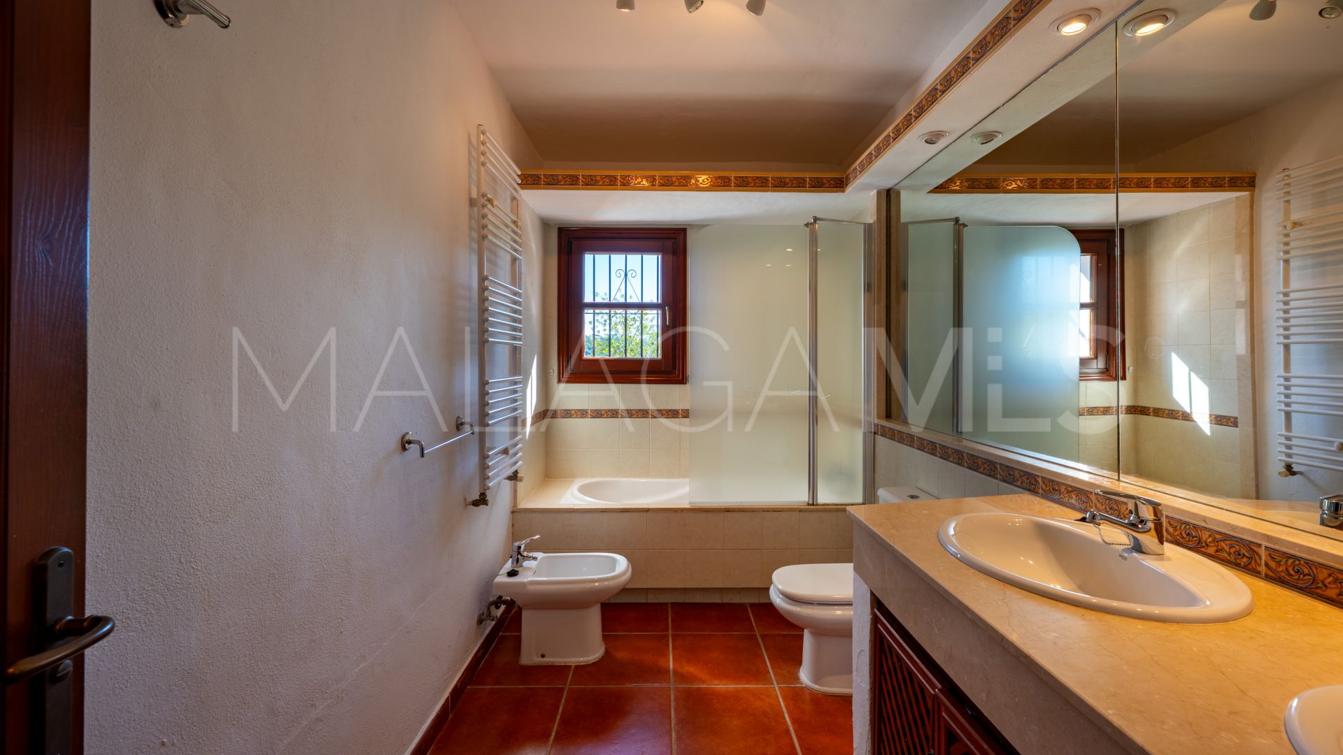 Hus på landet for sale in Casares