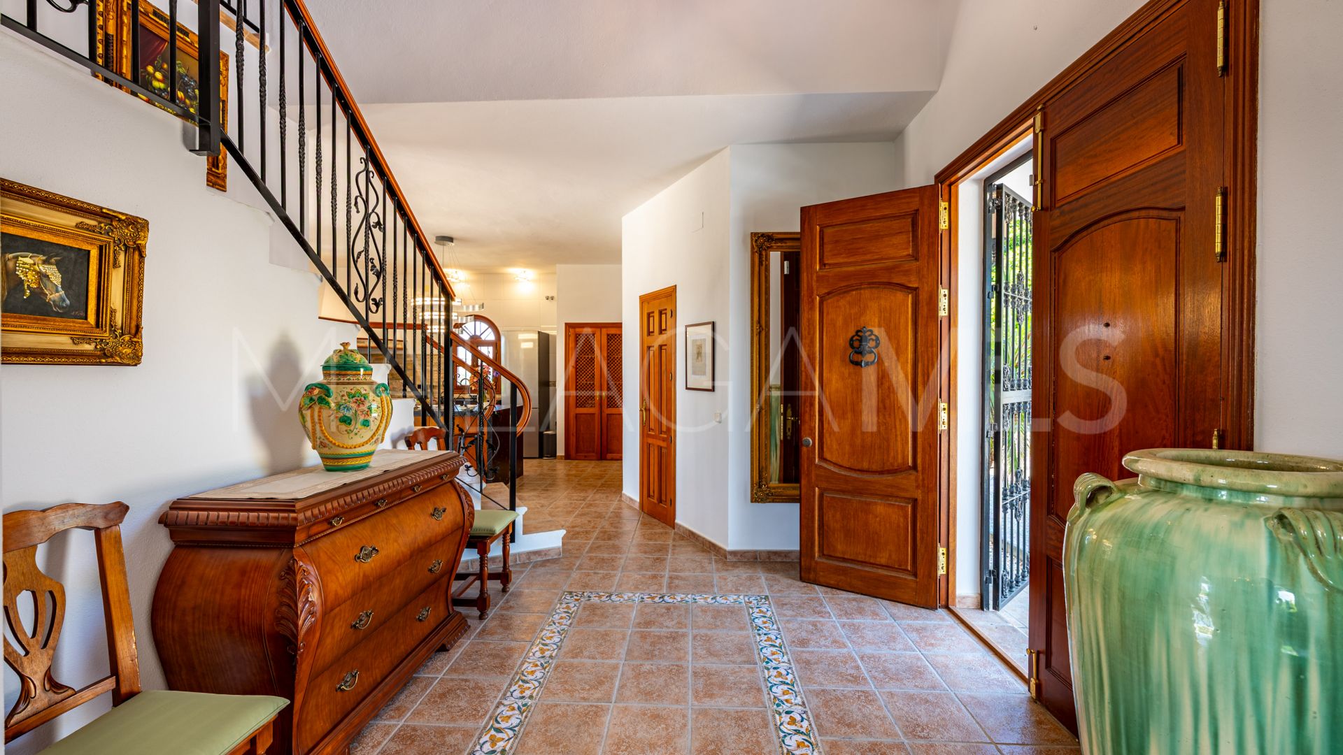 Landhaus for sale in Casarabonela