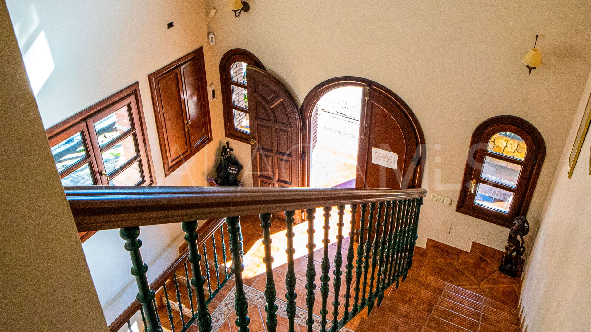 Country house for sale in Estepona