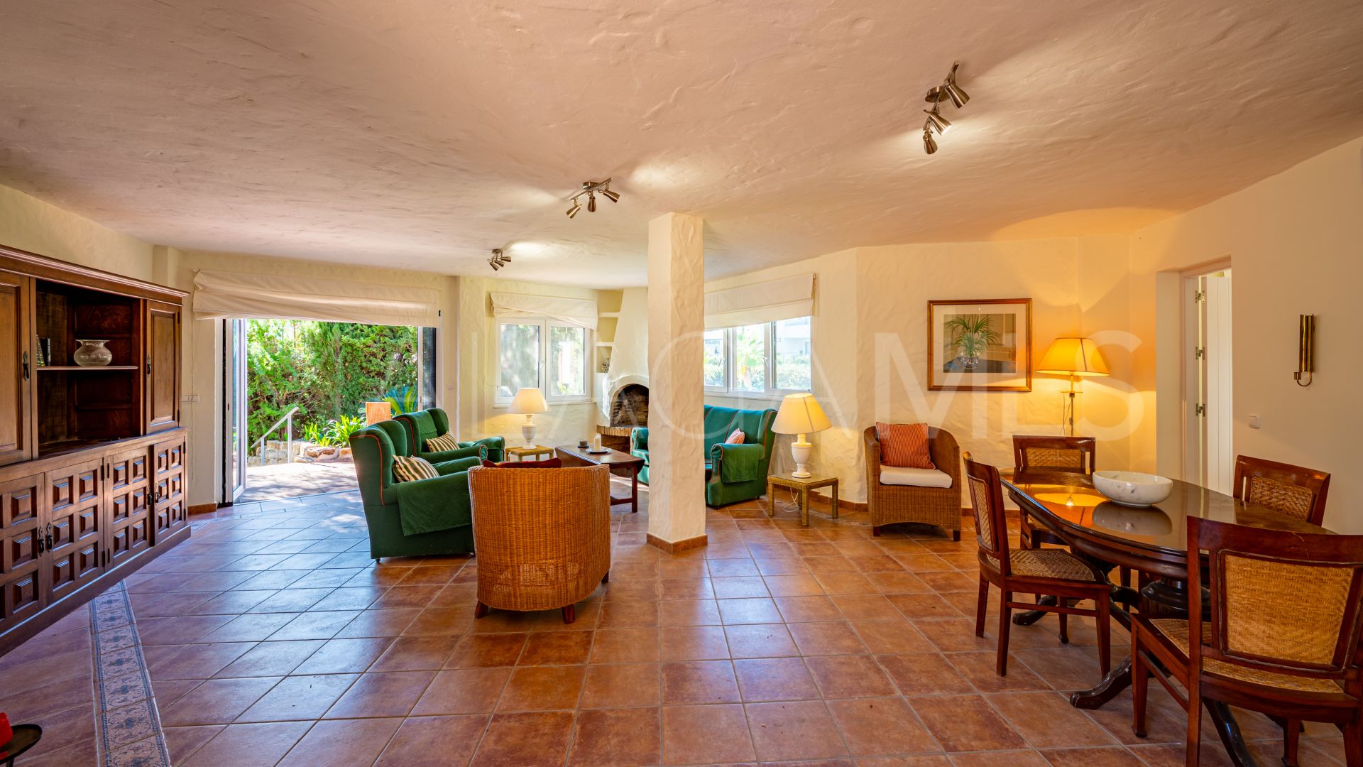 7 bedrooms Altos de Estepona country house for sale