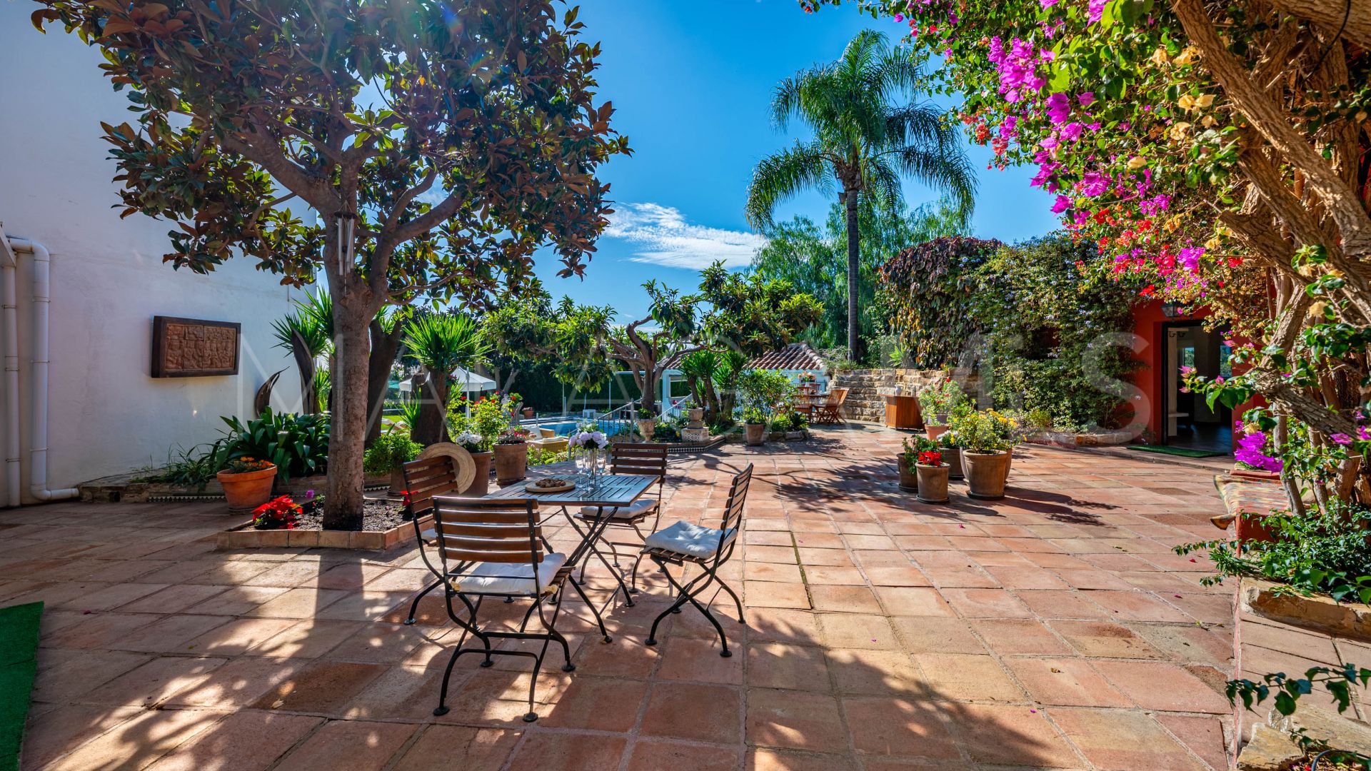 7 bedrooms Altos de Estepona country house for sale