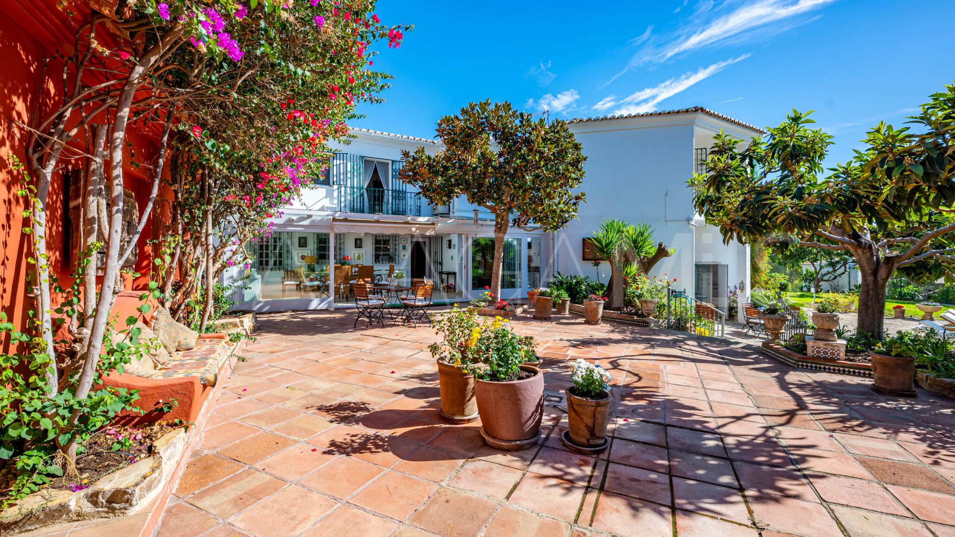 7 bedrooms Altos de Estepona country house for sale