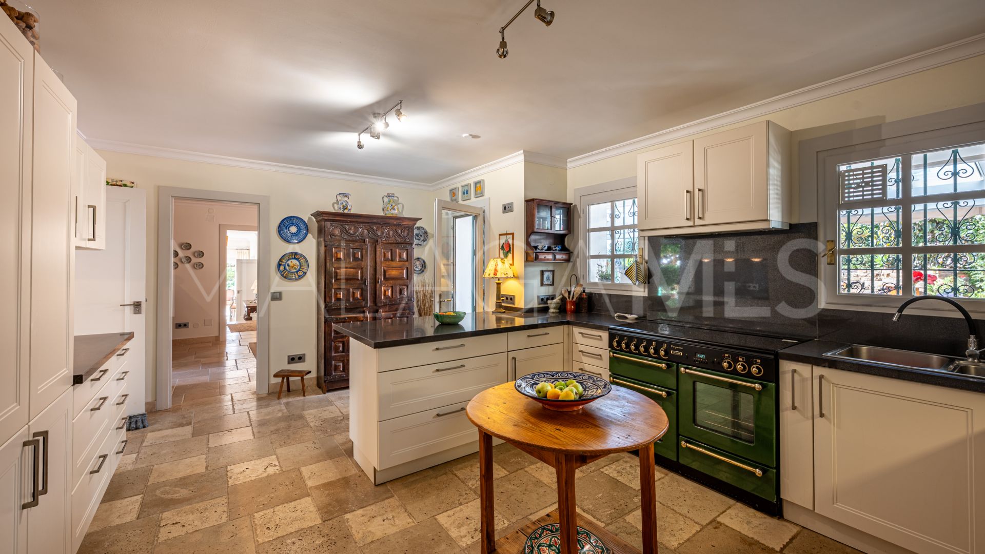 Landhaus for sale in Los Reales - Sierra Estepona